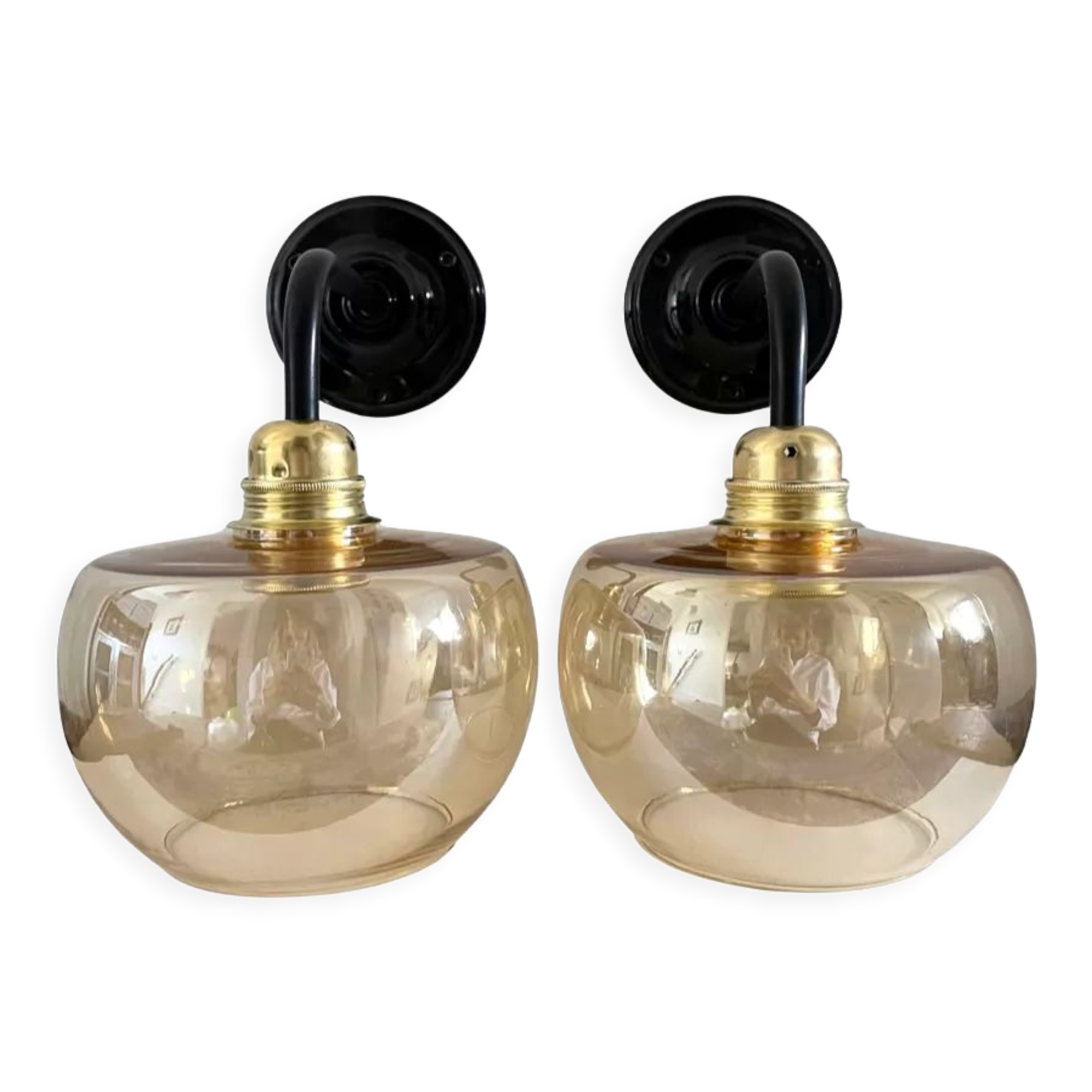 Pair of vintage wall lights
