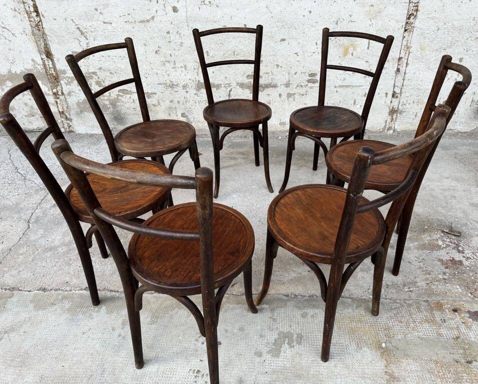 Set of 7 old Baumann bistro chairs in curved wood with round seat