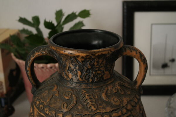 Vase cruche vintage jasba bas reliefs animaux fantastiques