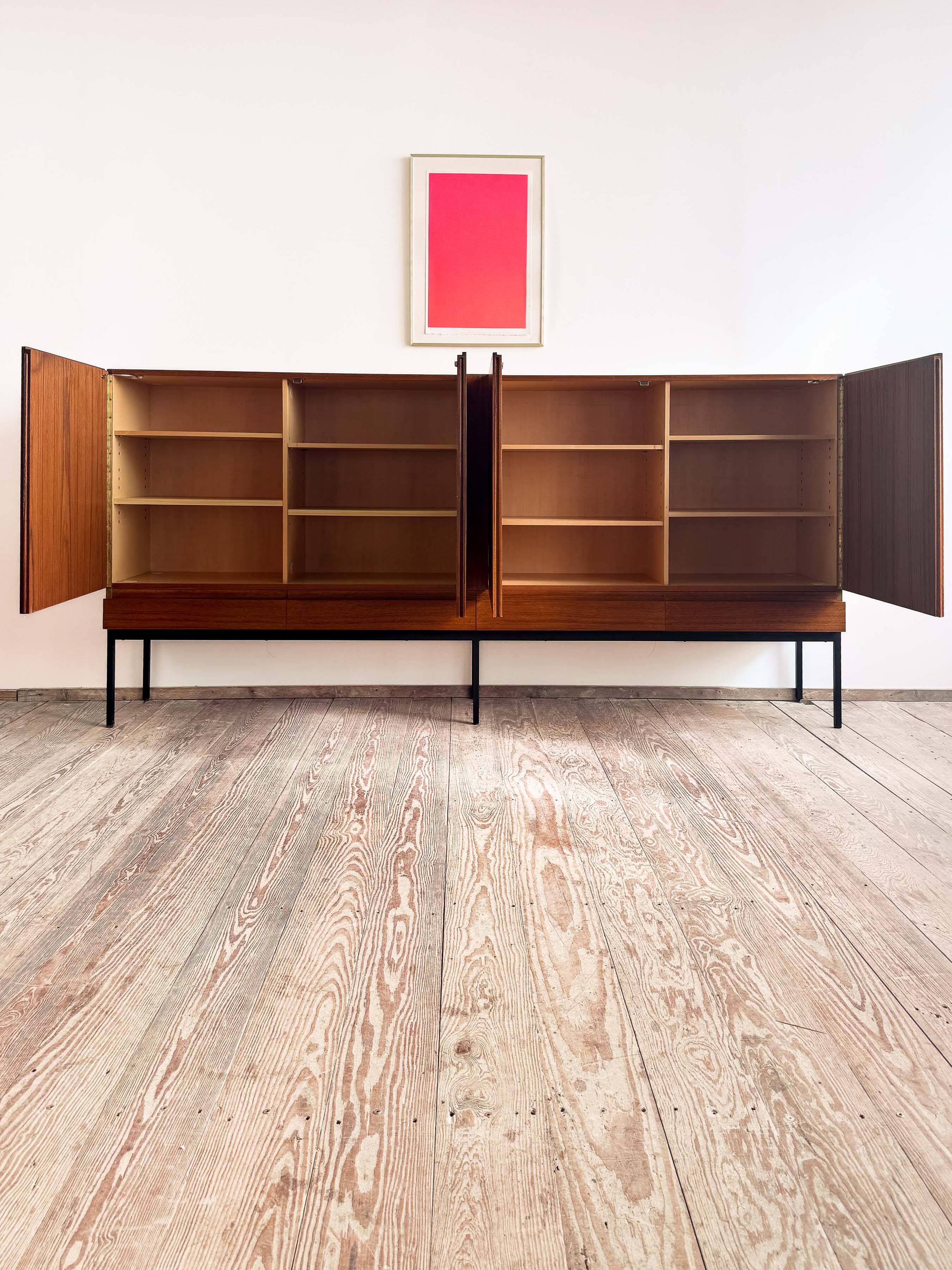 Buffet Mid-Century, modèle B60 en teck par Dieter Waeckerlin, Behr, 1950s