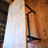 Industrial standing table