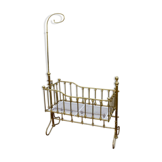 Cradle