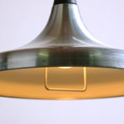 Grande suspension Allemande en métal chromé, modèle Tulip par Erco 1960.