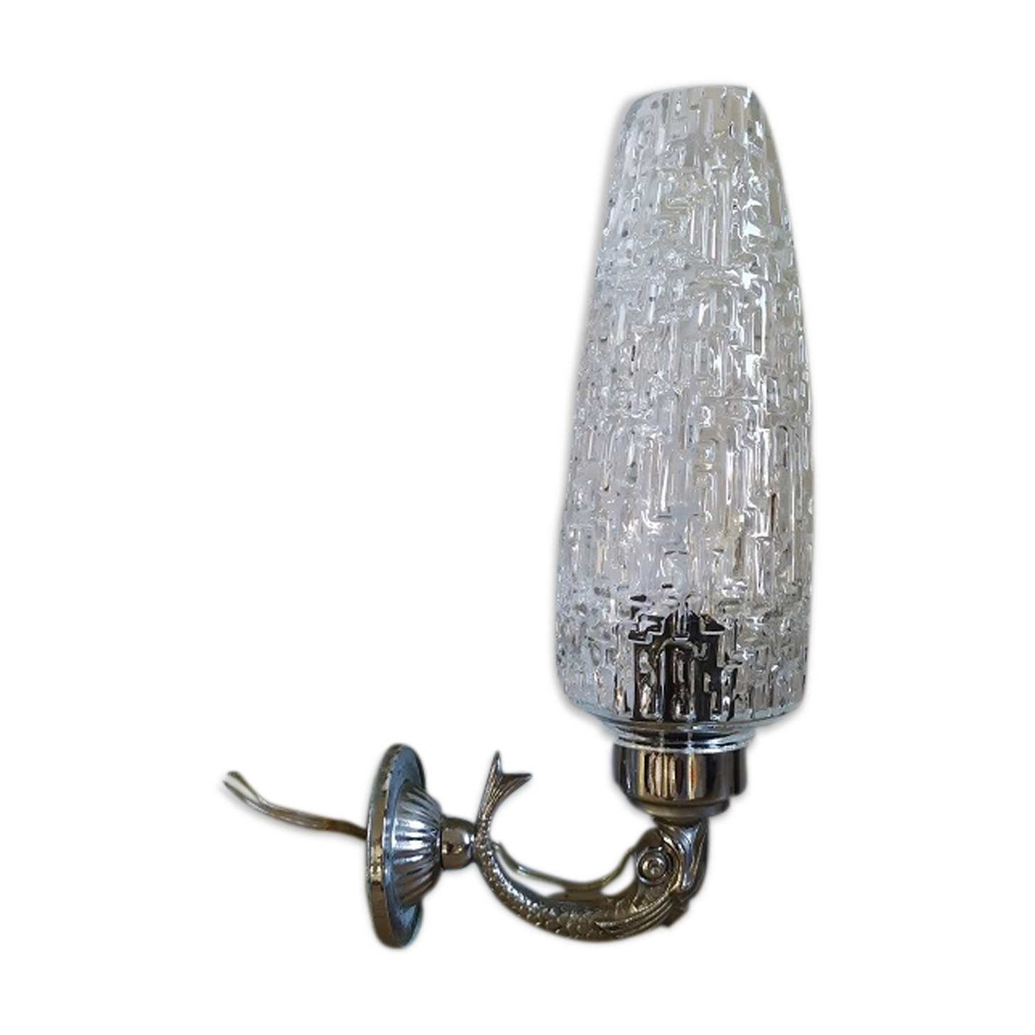 Chrome alloy wall lamp and tulip molded old vintage dp082105