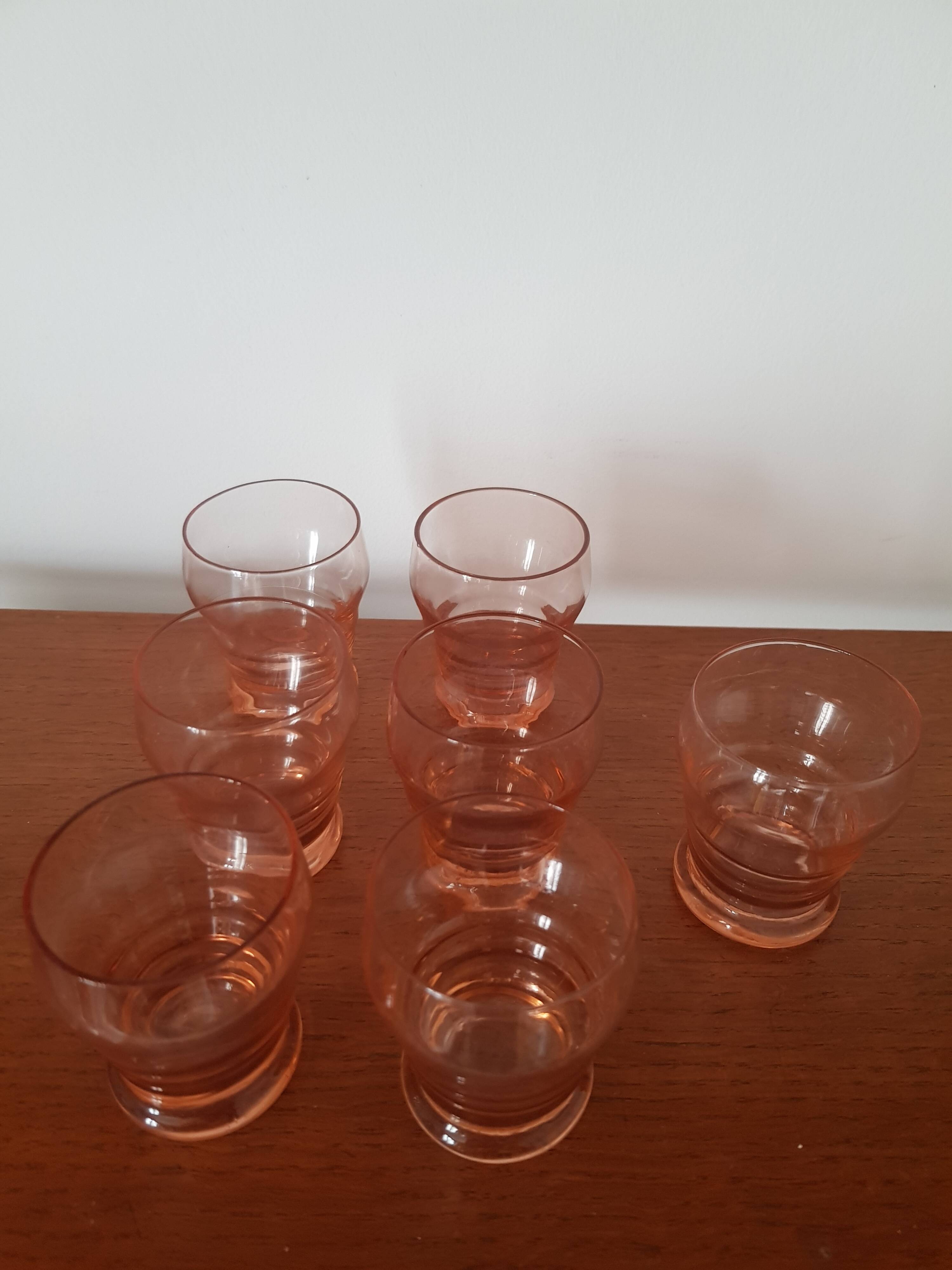 Set of small pink glasses