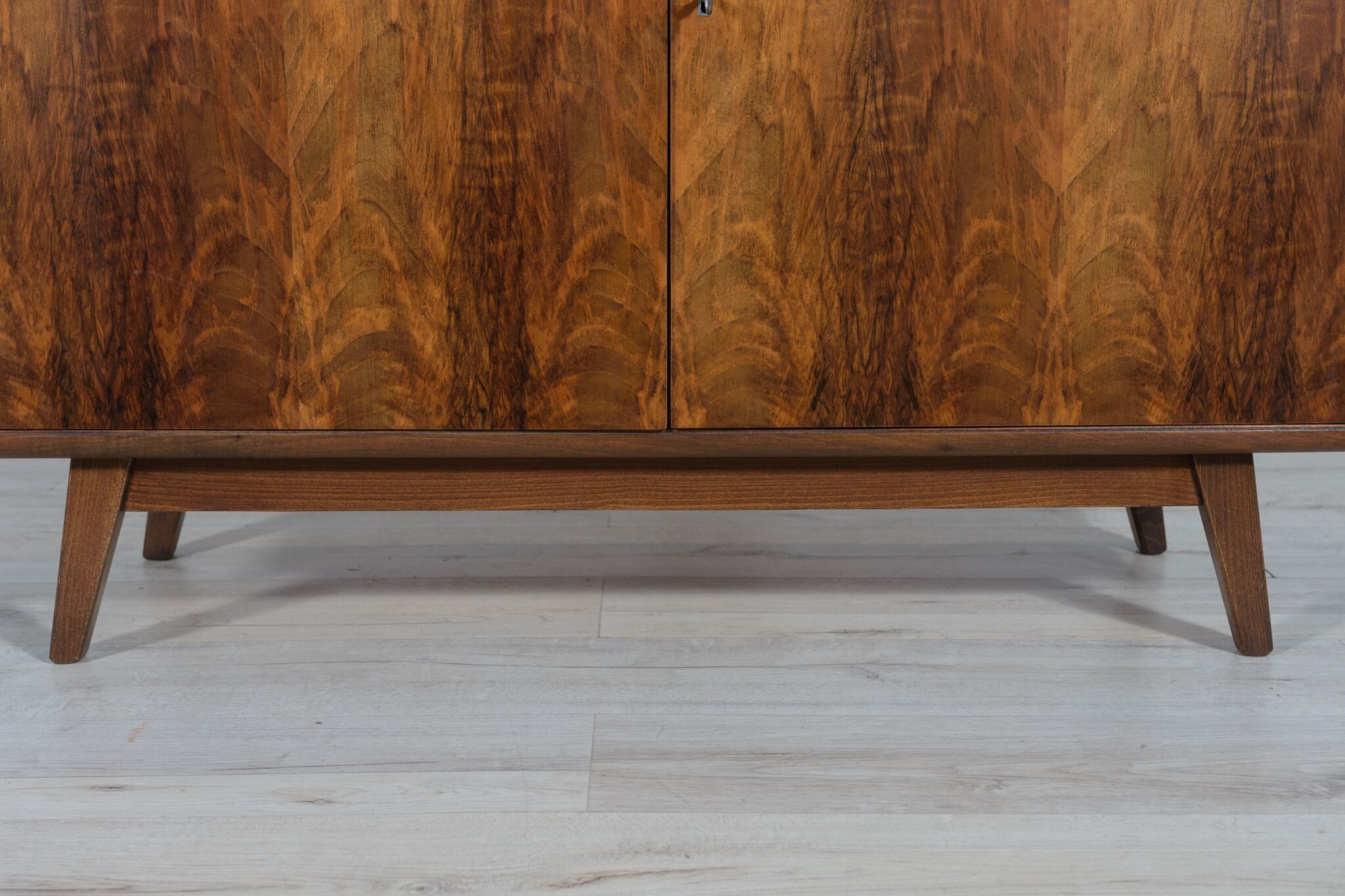 Bookcase by Hubert Nepozitek & Bohumil Landsman for Jitona, 1960s