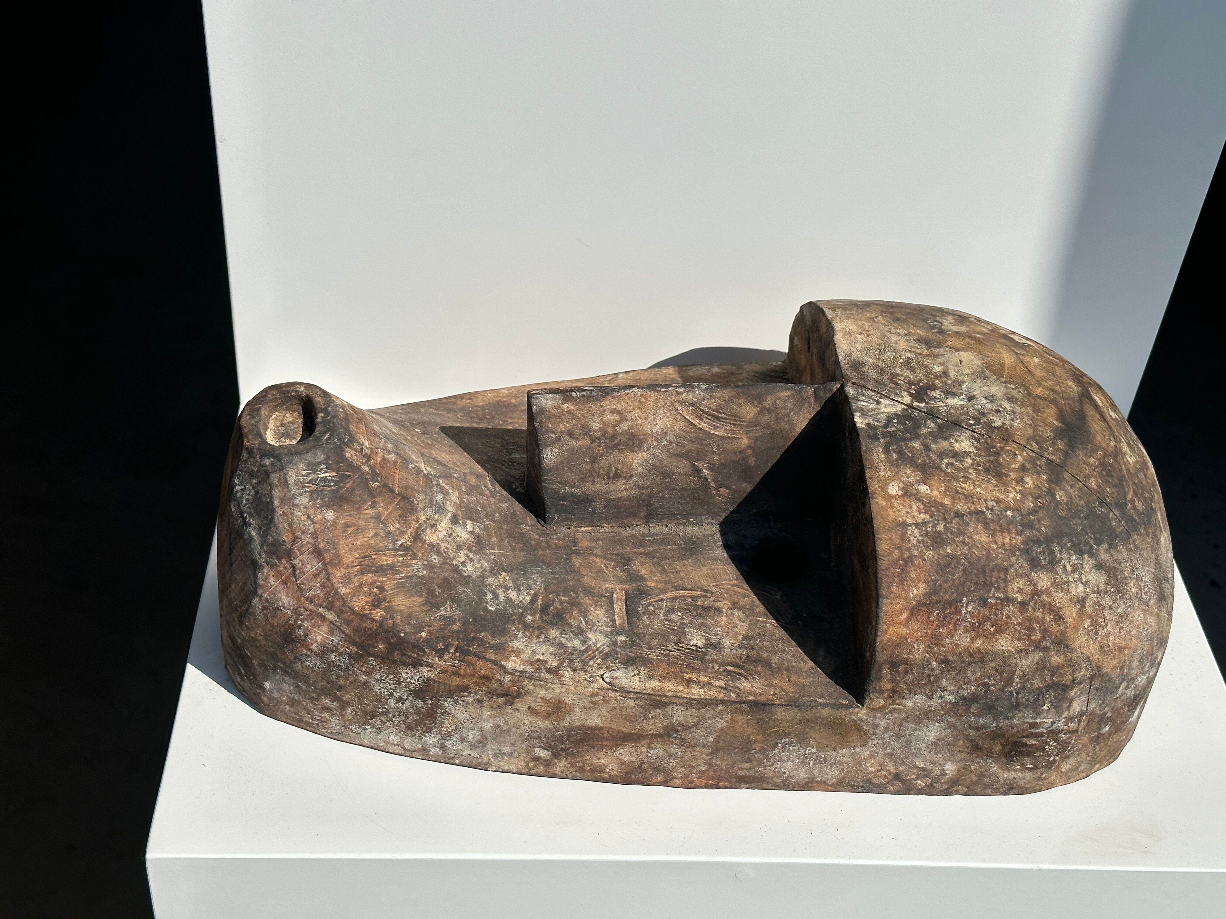 Large Timor mask in patinated wood H:50cm (1)