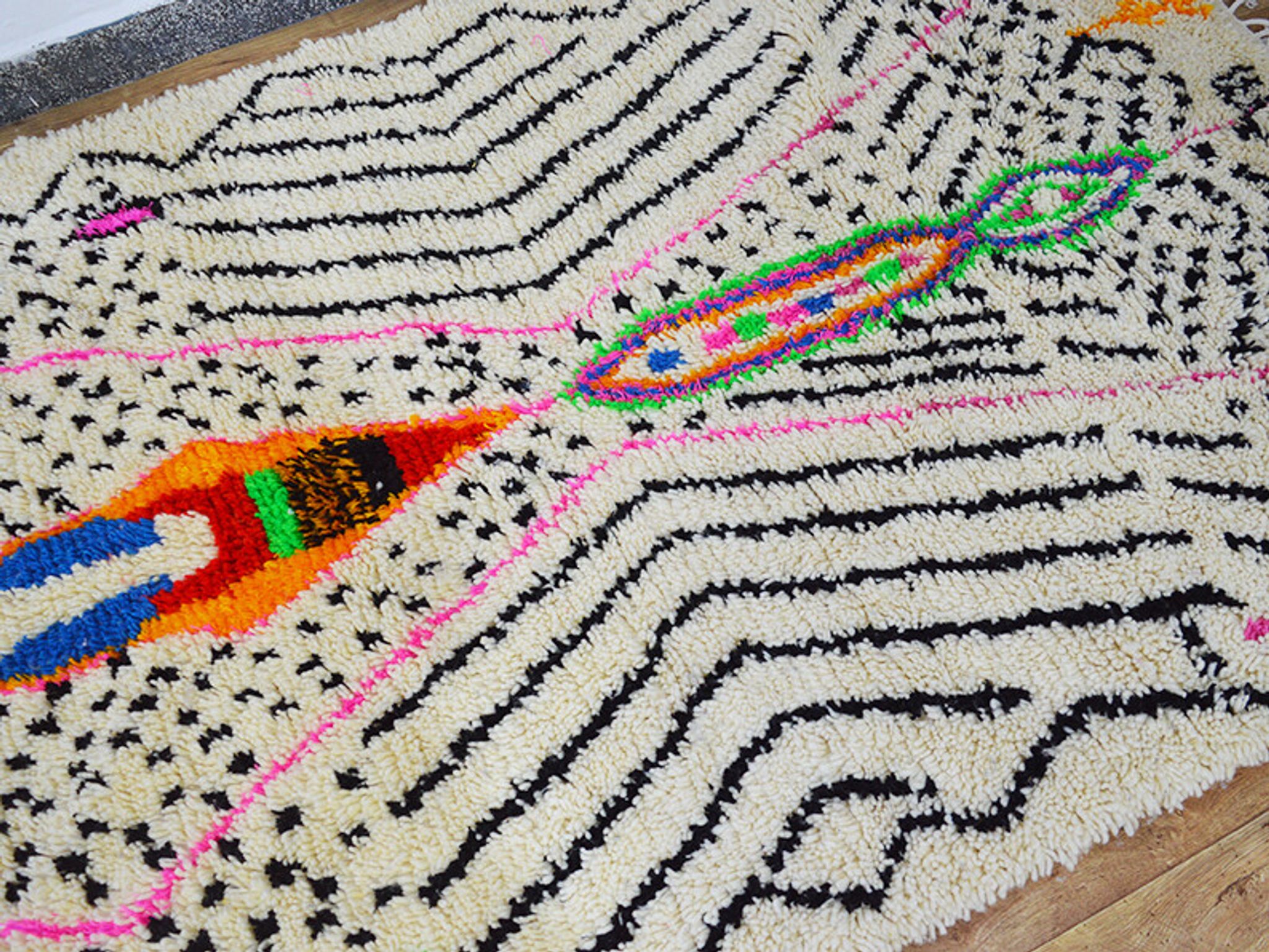 Moroccan berber carpet 246x150cm
