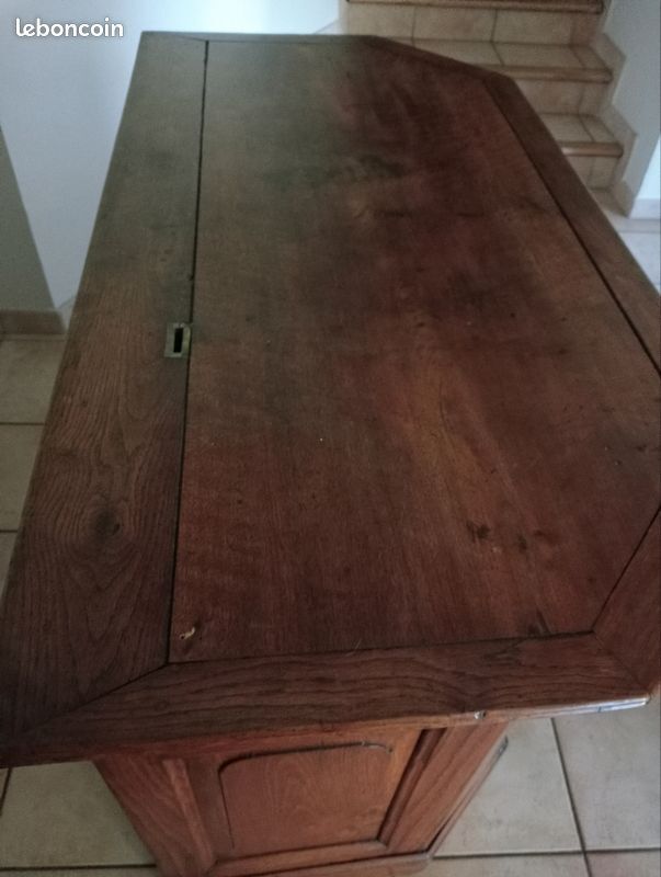 Old shop counter