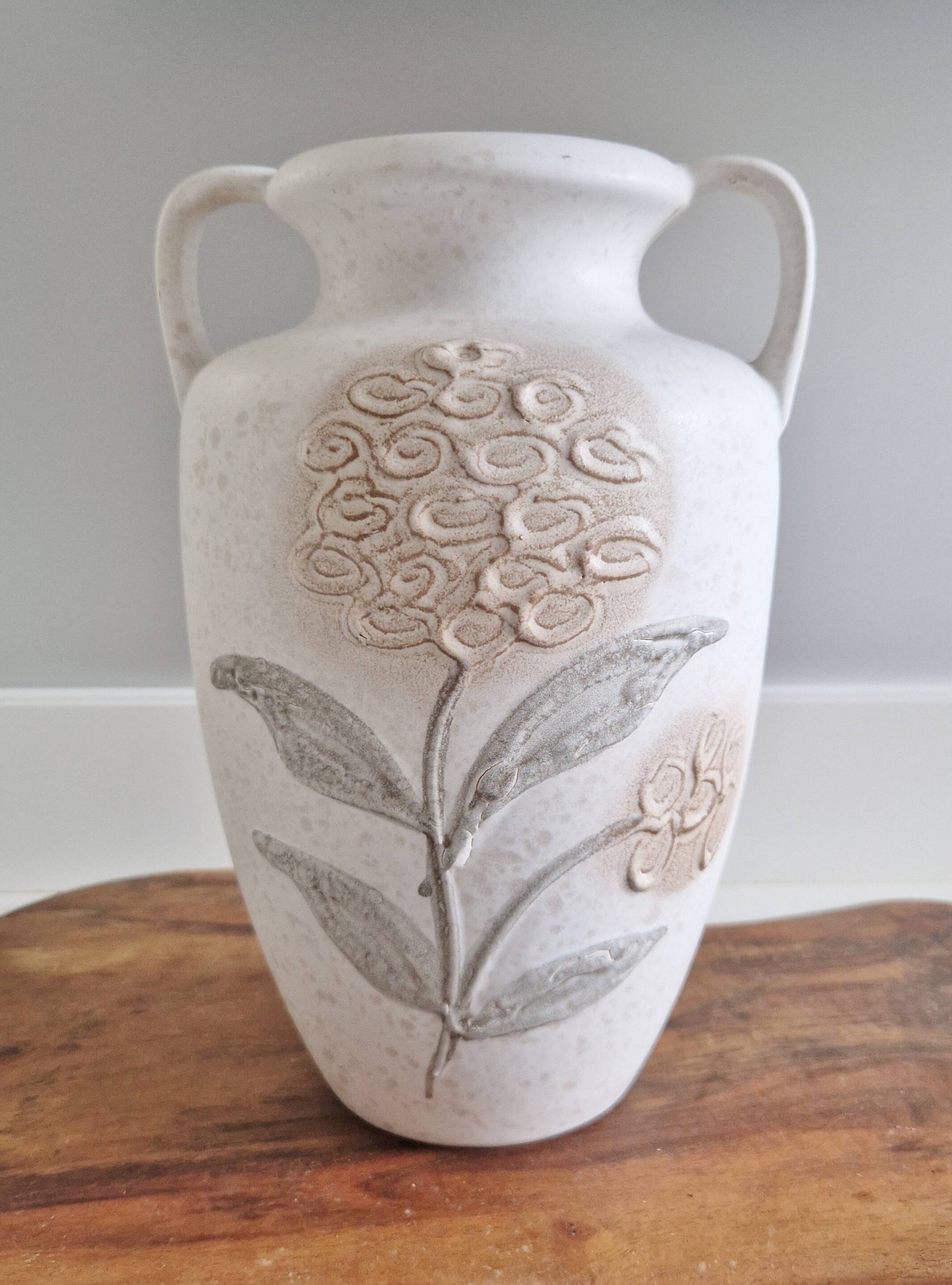 Vintage ceramic amphora vase Scheurich West Germany shabby 60s model 606-28