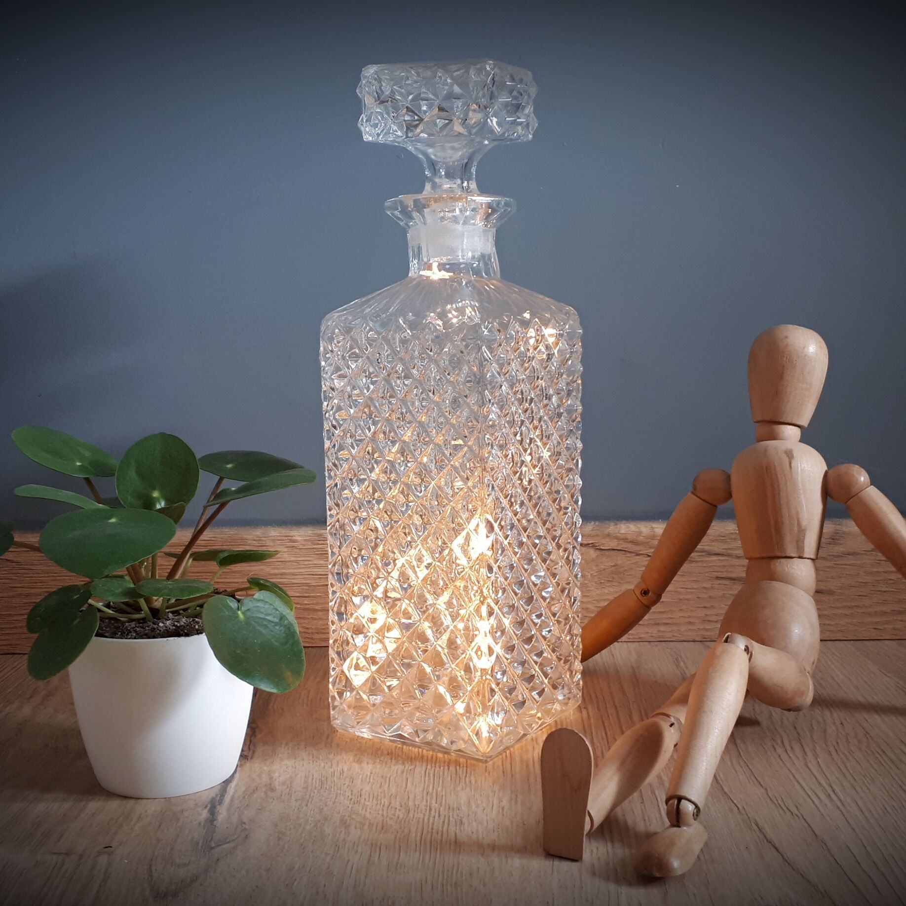 Old decanter whiskey 1 l