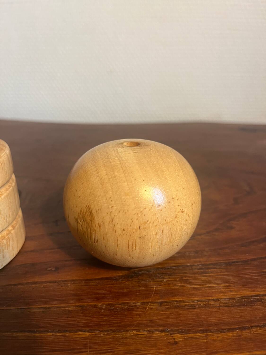 XL pepper mill in natural wood from the 80s