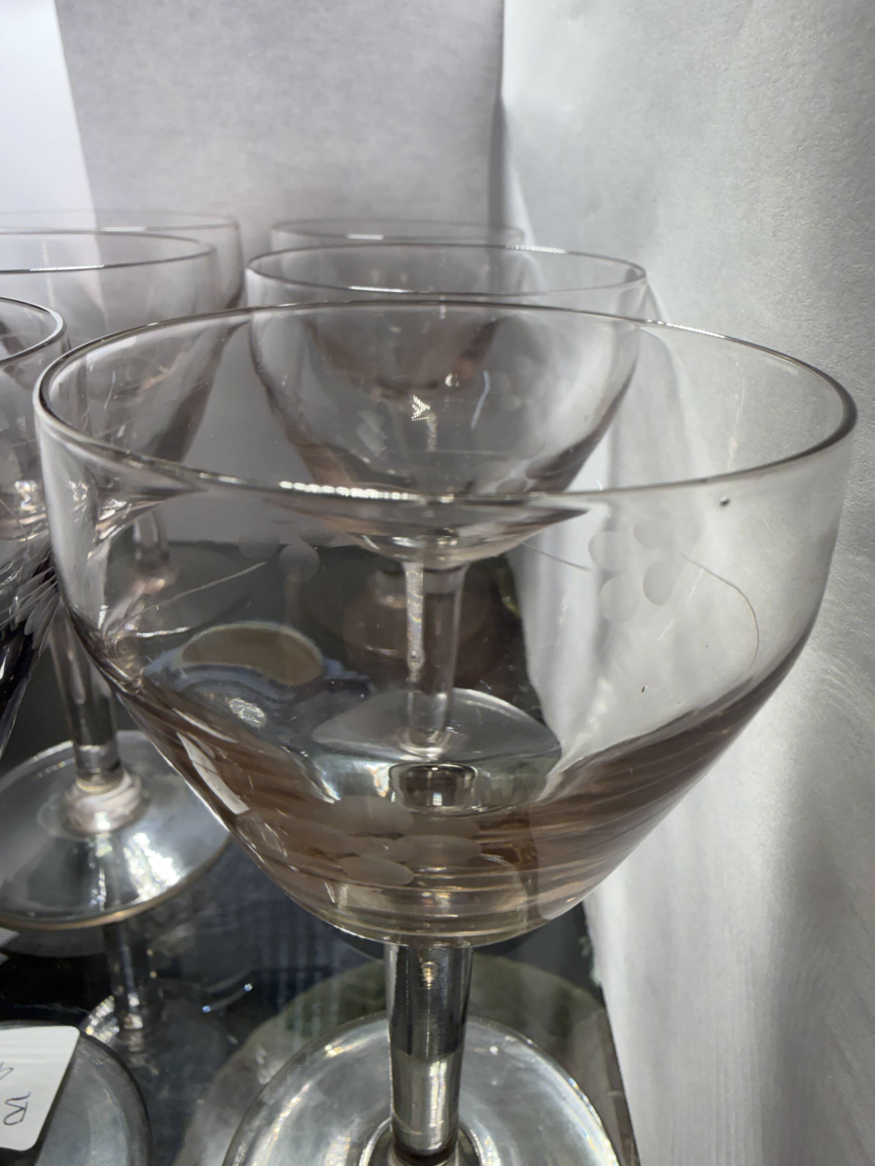6 crystal glasses