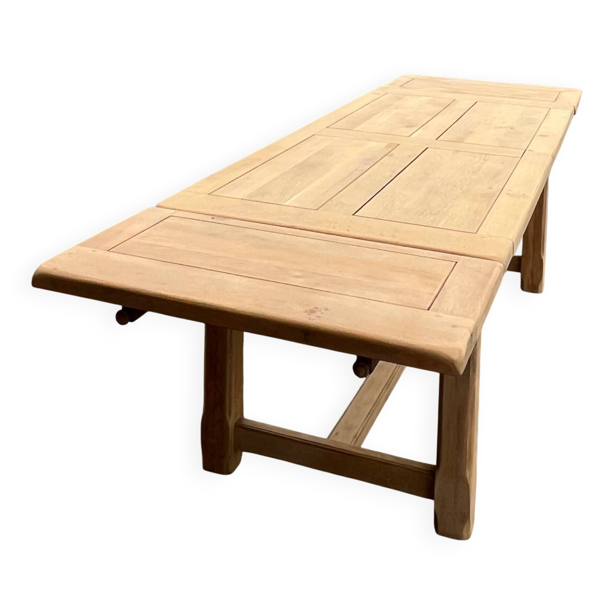 Large renovated antique table made of raw solid oak with 2 extensions, measuring 2.92m.
