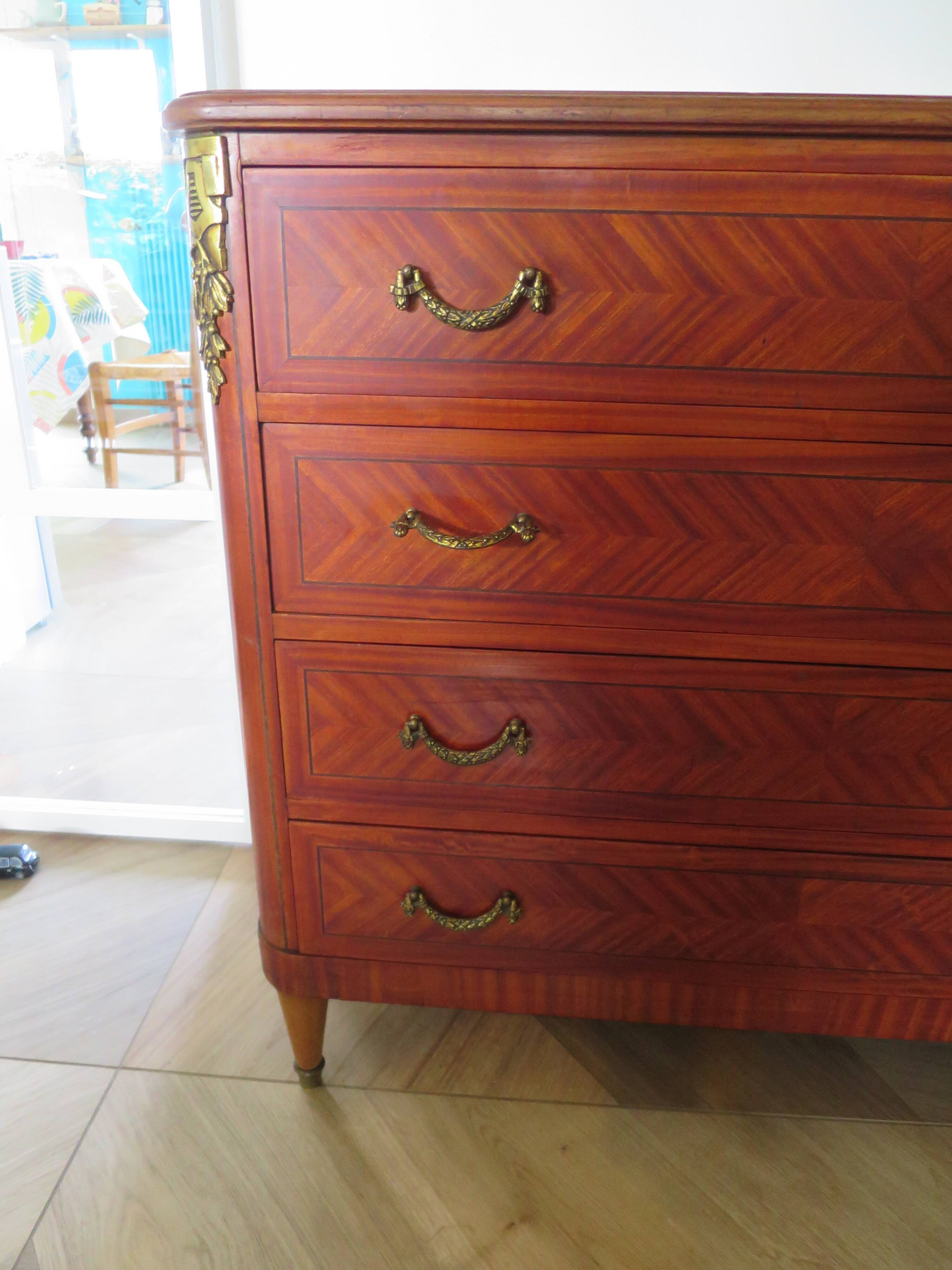 Louis XVI chest of drawers - Bronze - Butterfly wood veneer marquetry - 1930