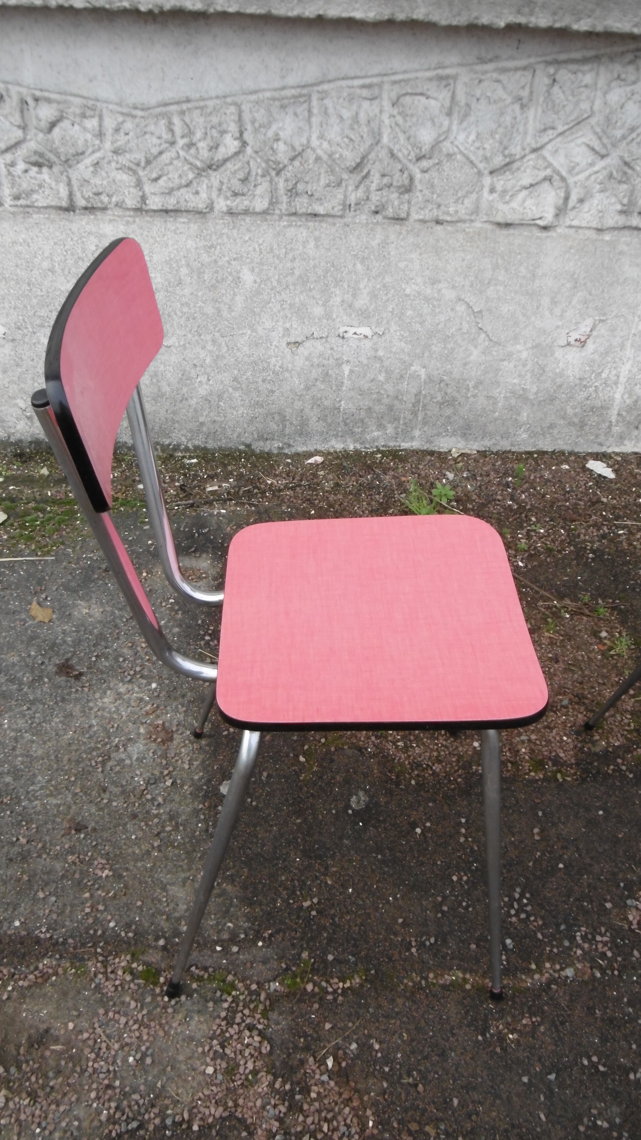 Set of 2 chairs in formica Red