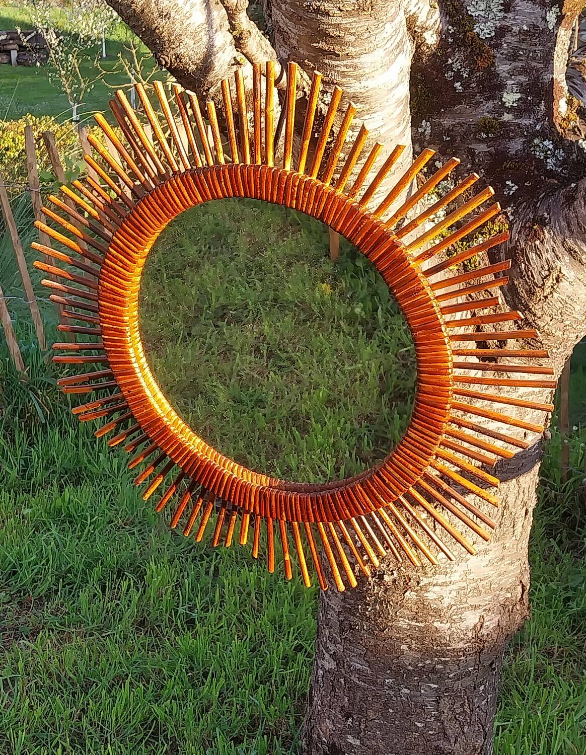 Rattan sun mirror 57 cm