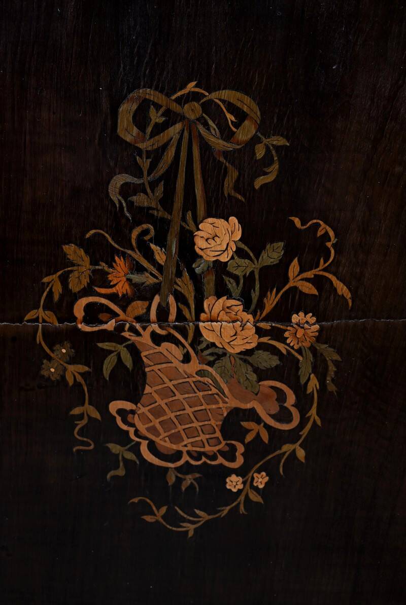 Showcase in precious wood marquetry, Louis XV Transition style.