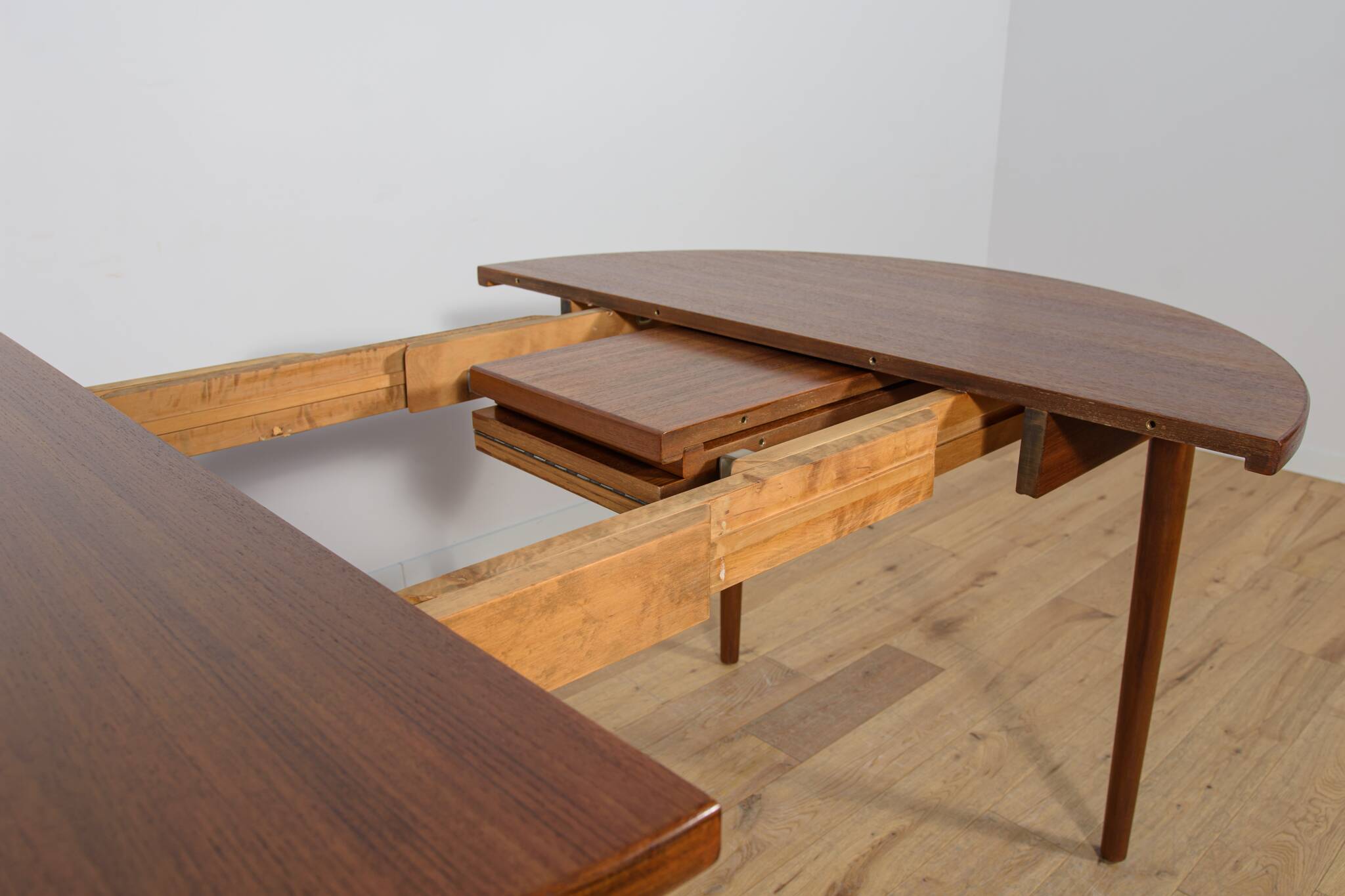 Mid-Century Round Teak Dining Table by Nils Jonsson for Hugo Troeds, Sweden