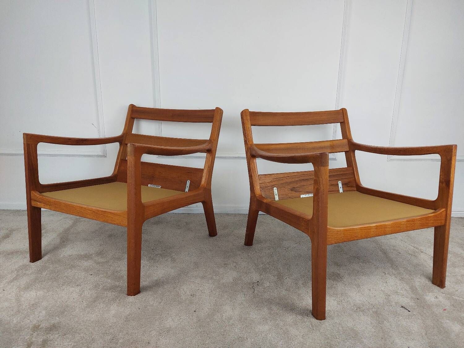 Set of 3 seats and 2 Senator armchairs by Ole Wanscher for Poul Jep