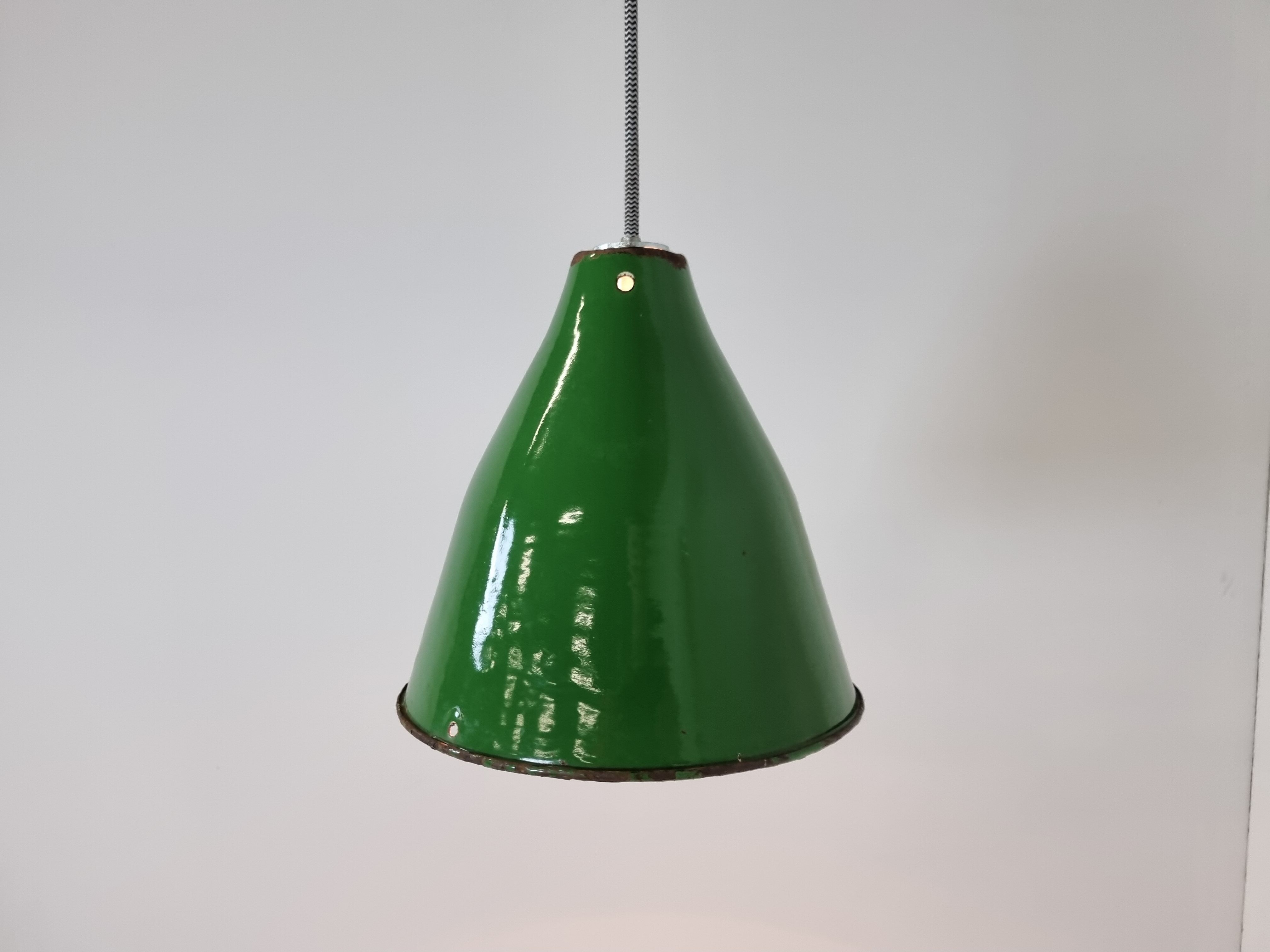 Small vintage industrial green enamel pendant lights, 1960s