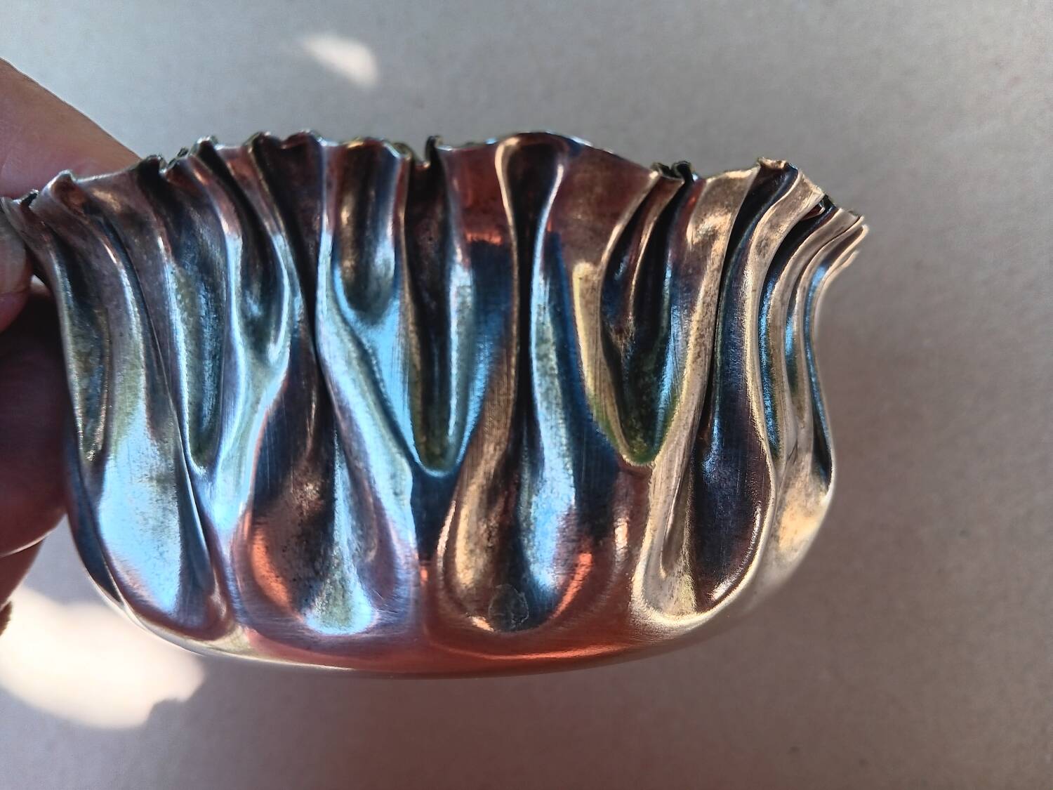 Vintage pocket emptier