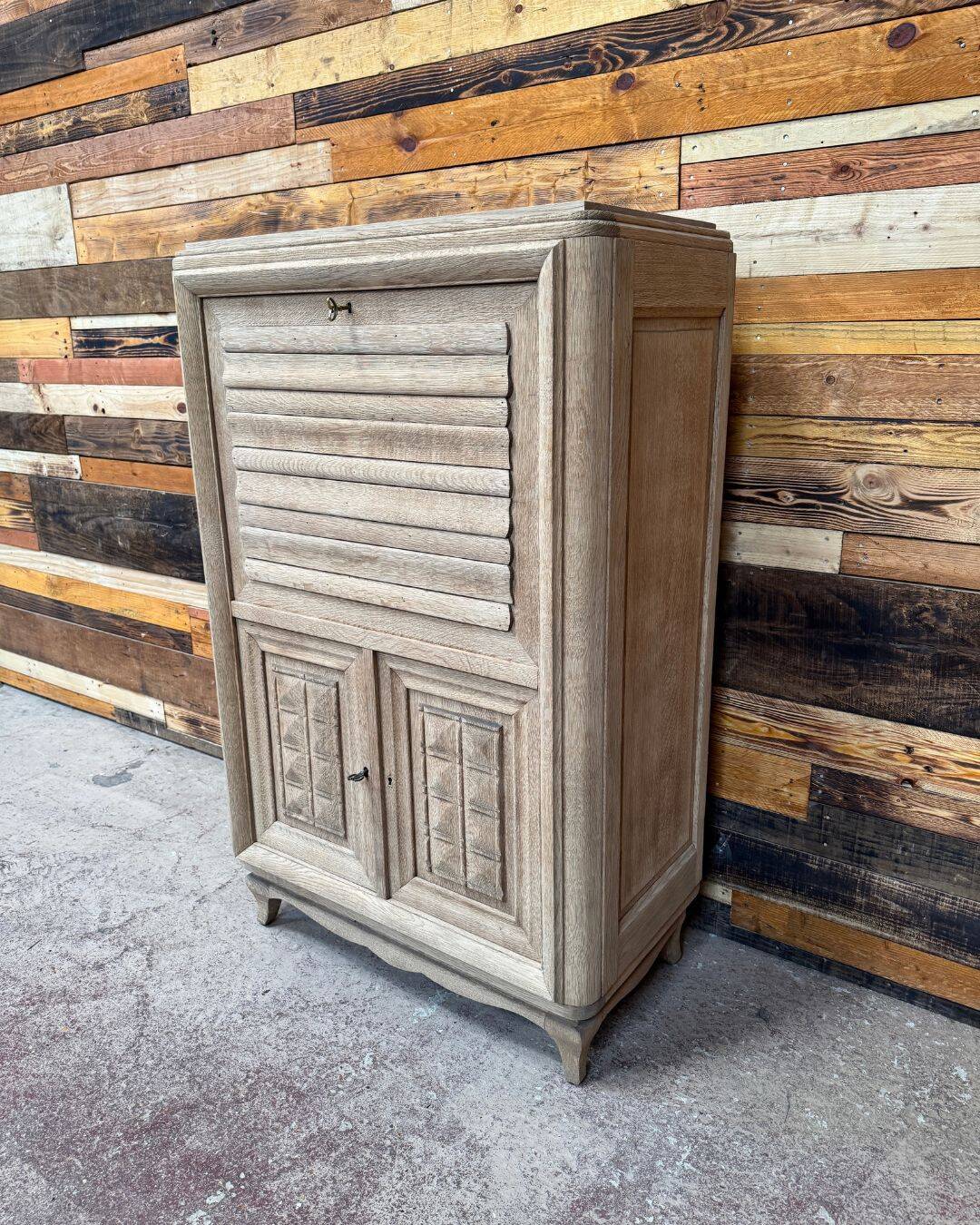 Secretary in sandblasted oak - 1950s