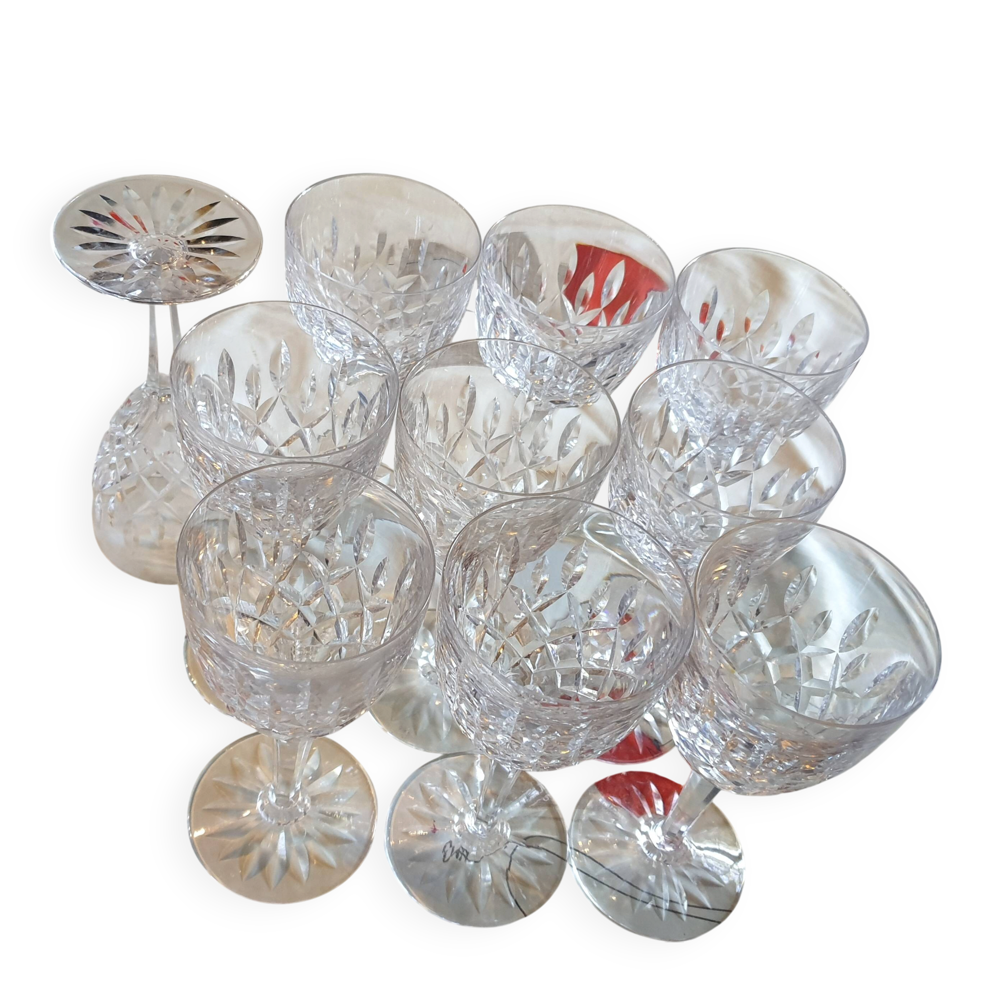 Chantilly footed glasses from the Saint-Louis Crystal Factory