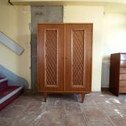 Armoire année 60 bois / rotin / osier