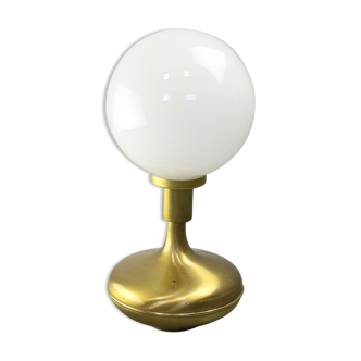 Italian mid-century modern brass & opaline glass table lamp