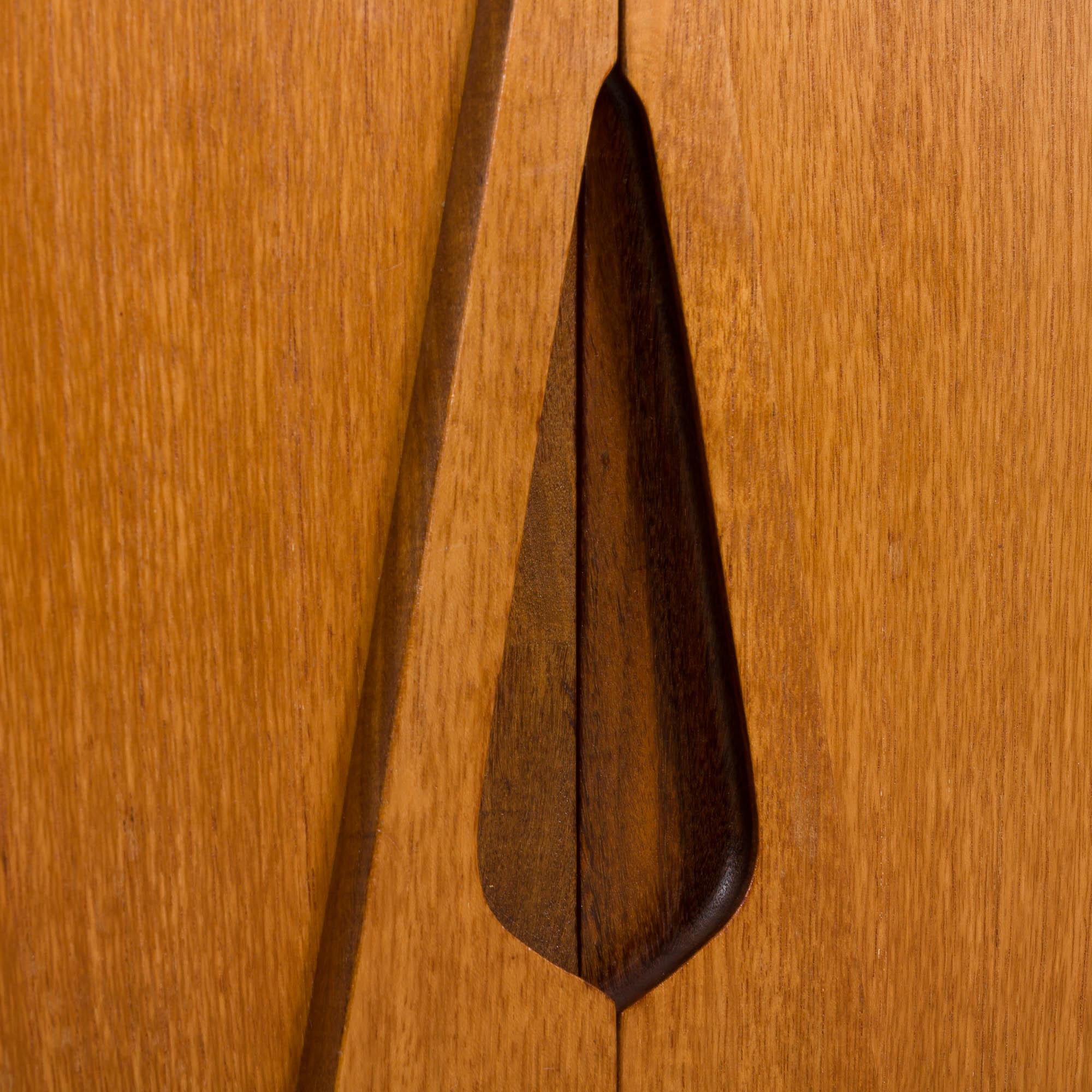 Rival 2 bay free standing teak wall unit with 3 cabinets and 3 shelves by Brodrene Jatogs Norway, Kj