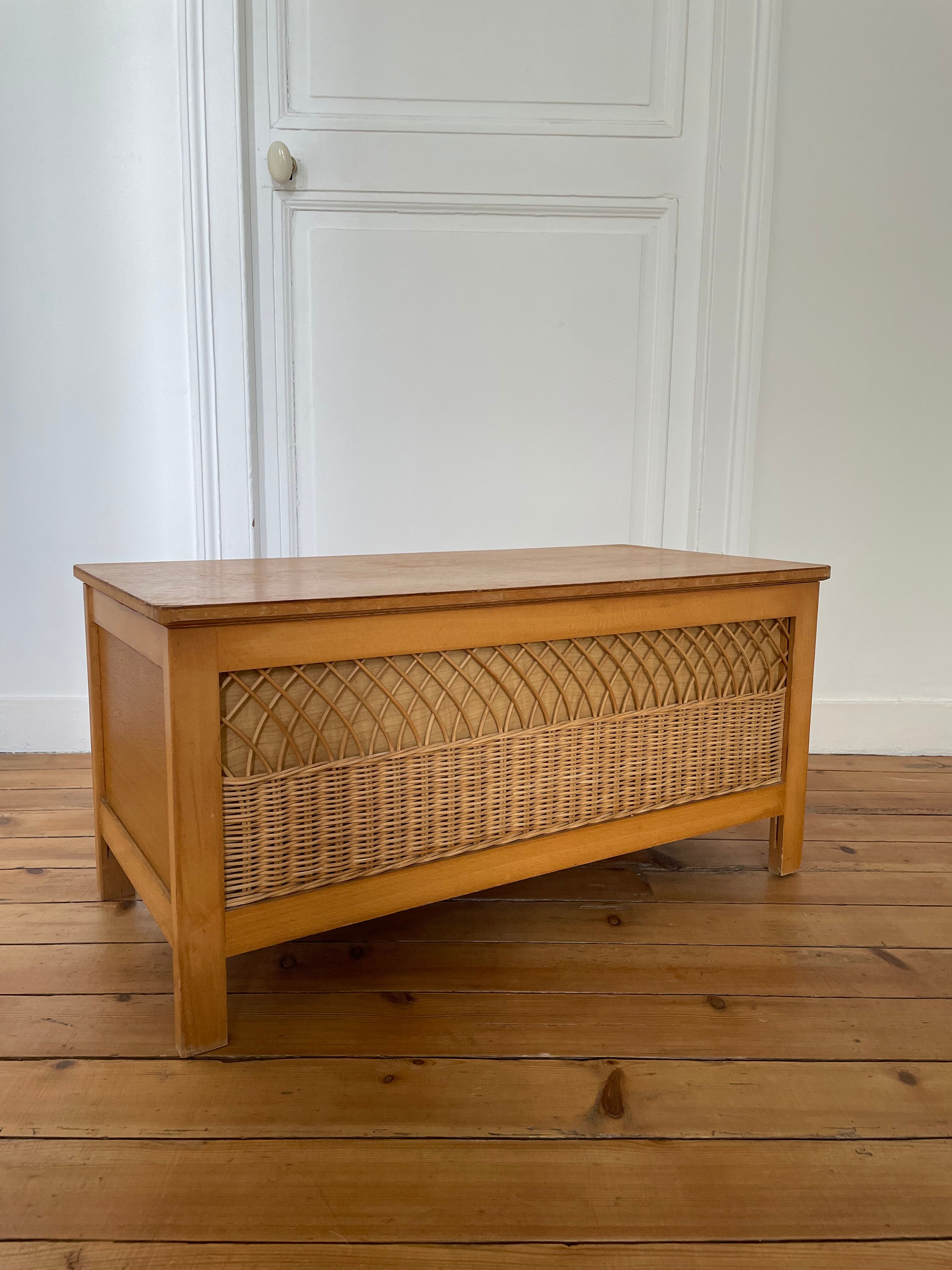Rattan chest bench 1960s