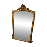 Ancient gilded stucco ice