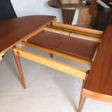 Scandinavian table
