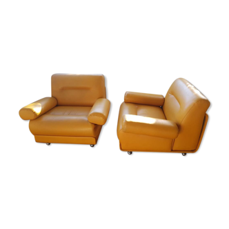 Pair of vintage leather armchairs 1970