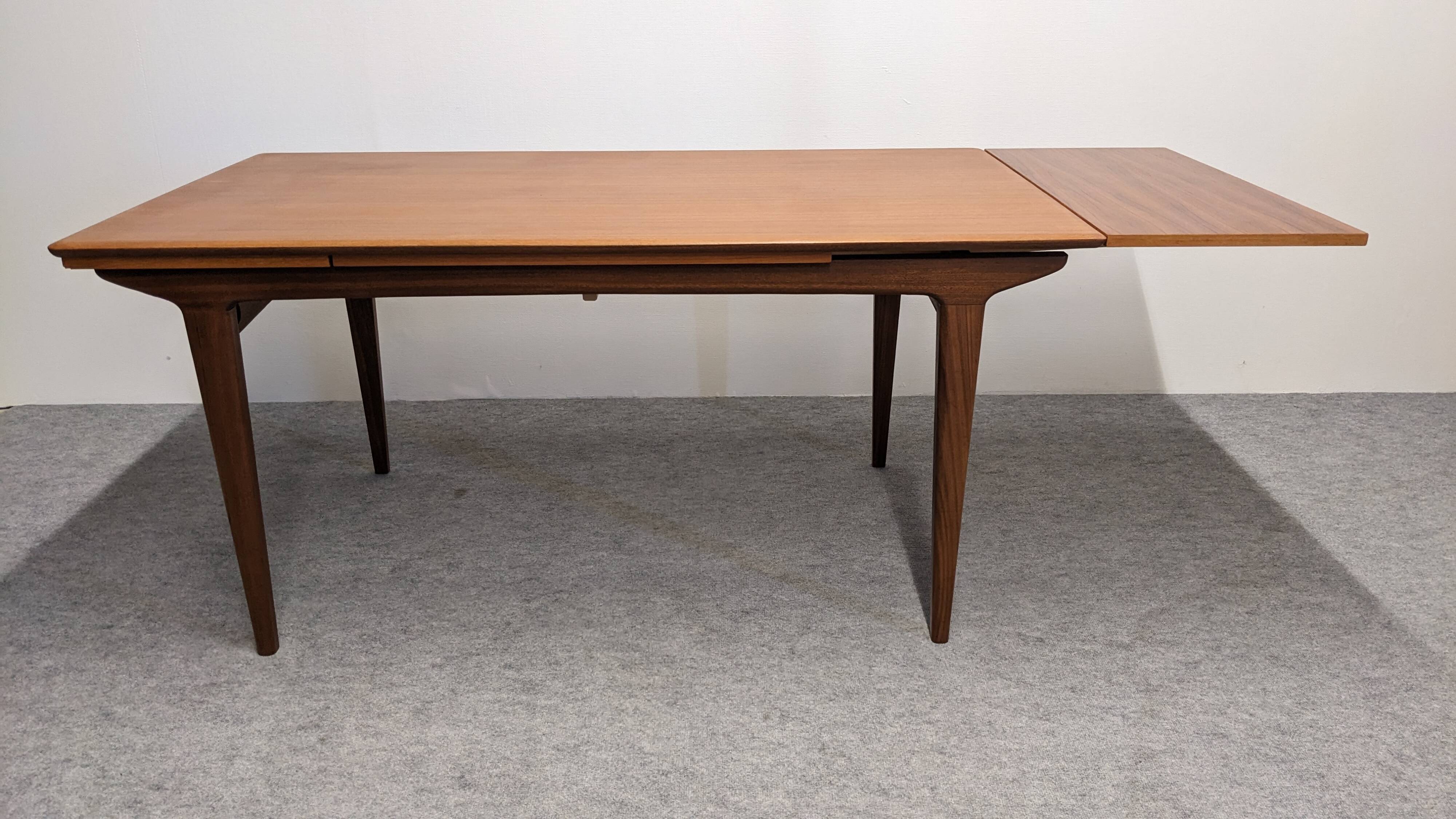 Extendable teak dining table by LB Kofod Larsen circa 1960