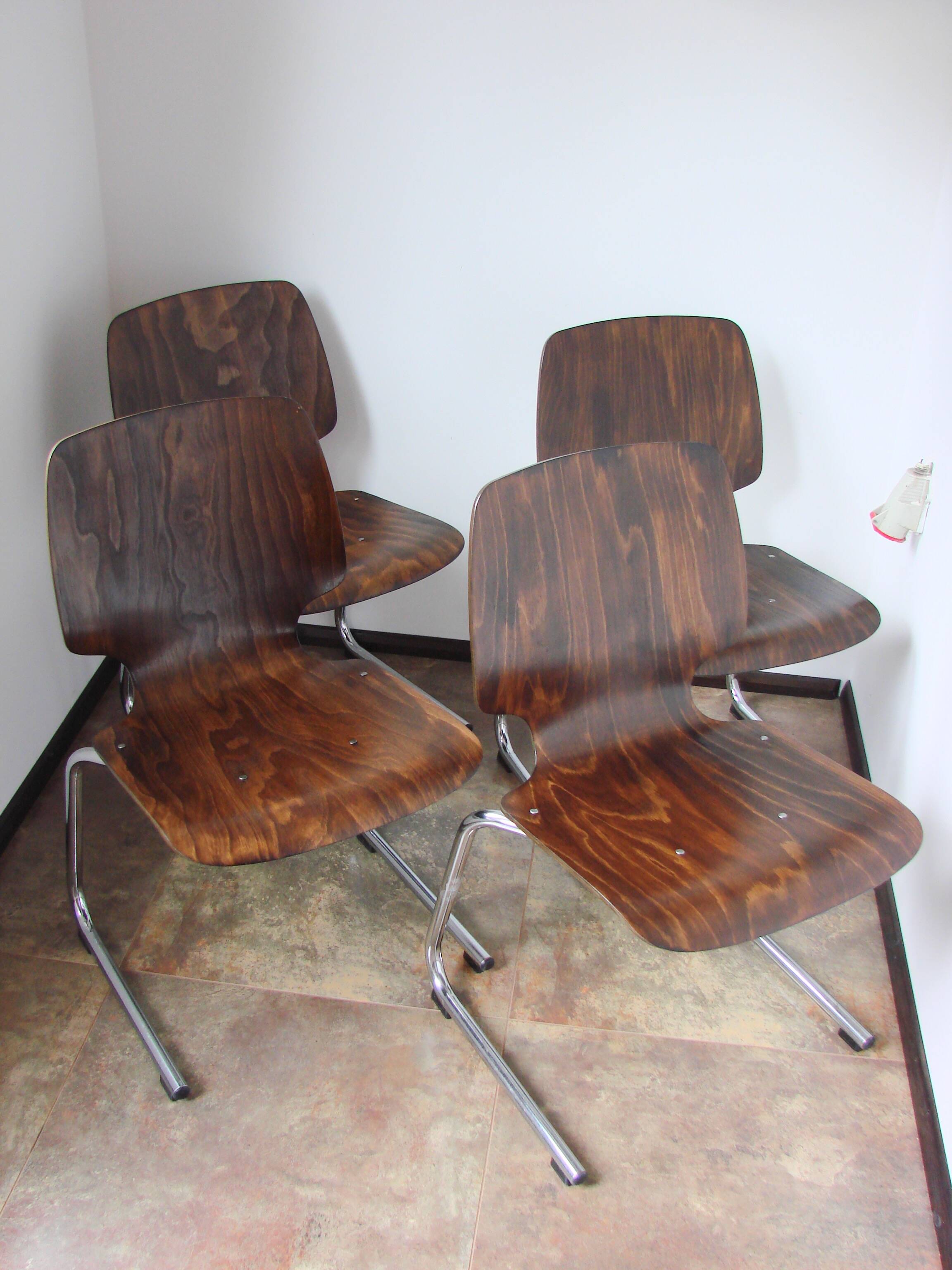 Ensemble de 4 chaises Kusch+Co Flötotto, années 1960.