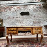 Flat desk in natural wood Louis XV style