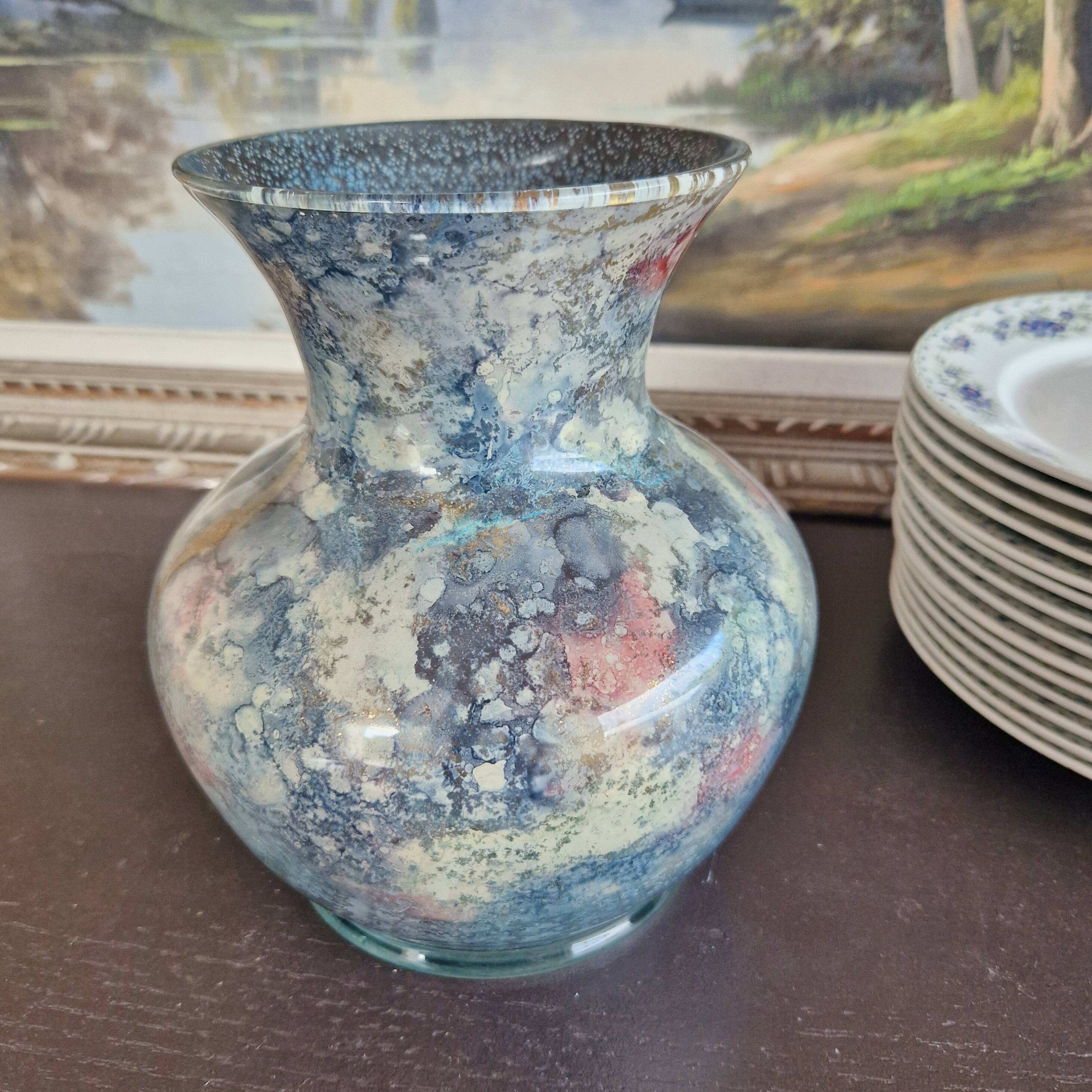 Laque line vase in églomisé glass, unique piece, handmade in france