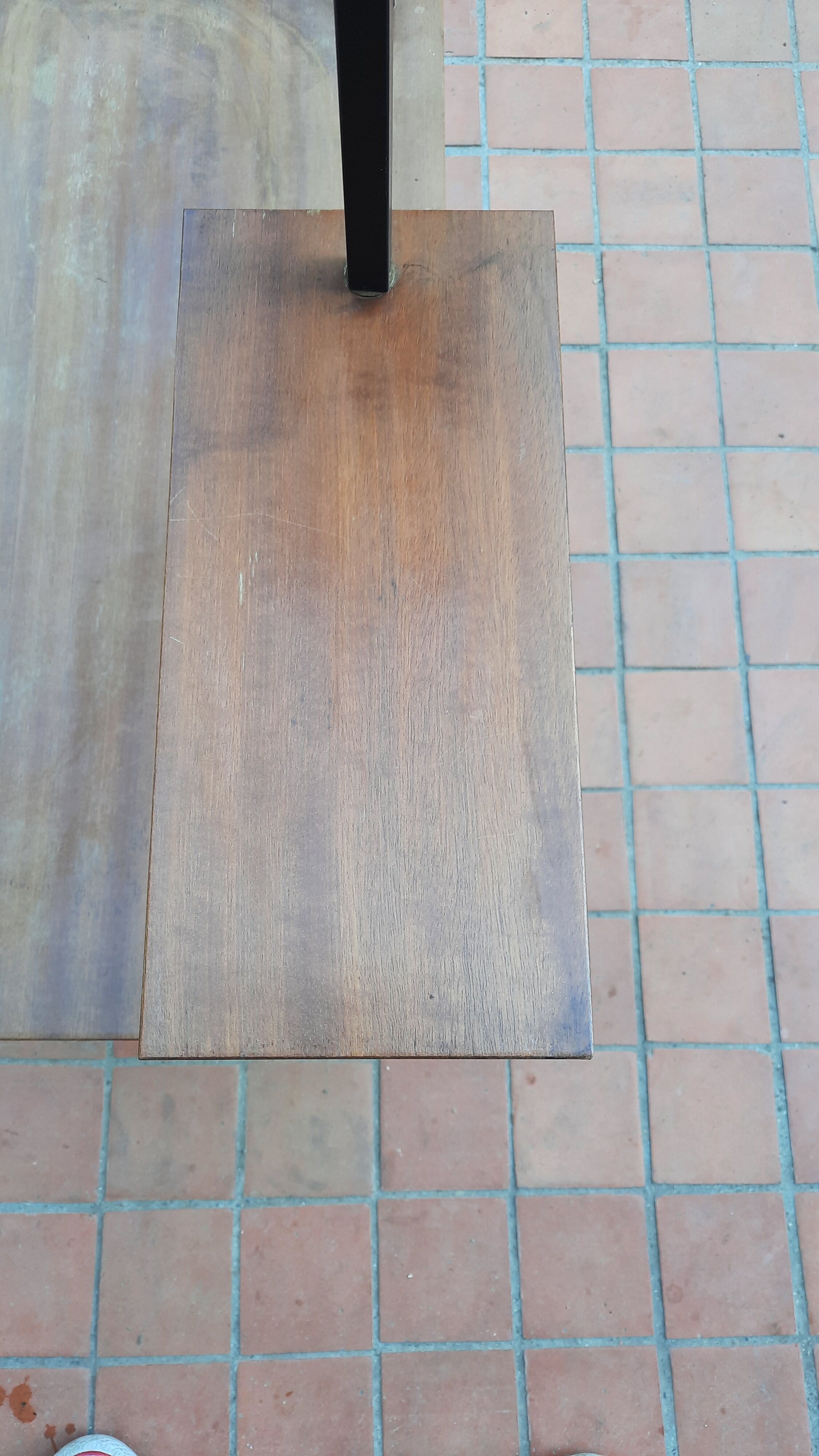 Étagère scandinave