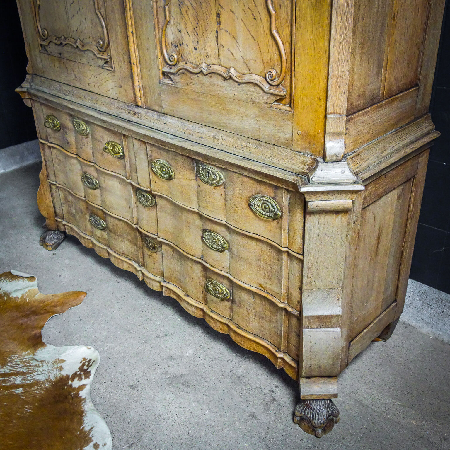 Armoire circa 1850