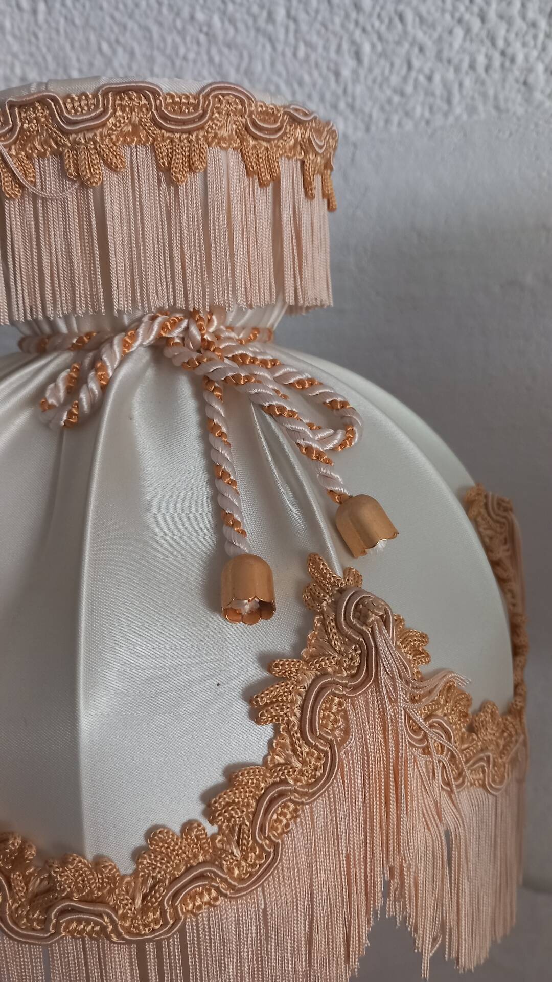 Pair of vintage alabaster lamps in Boudoir style – Fringed lampshade