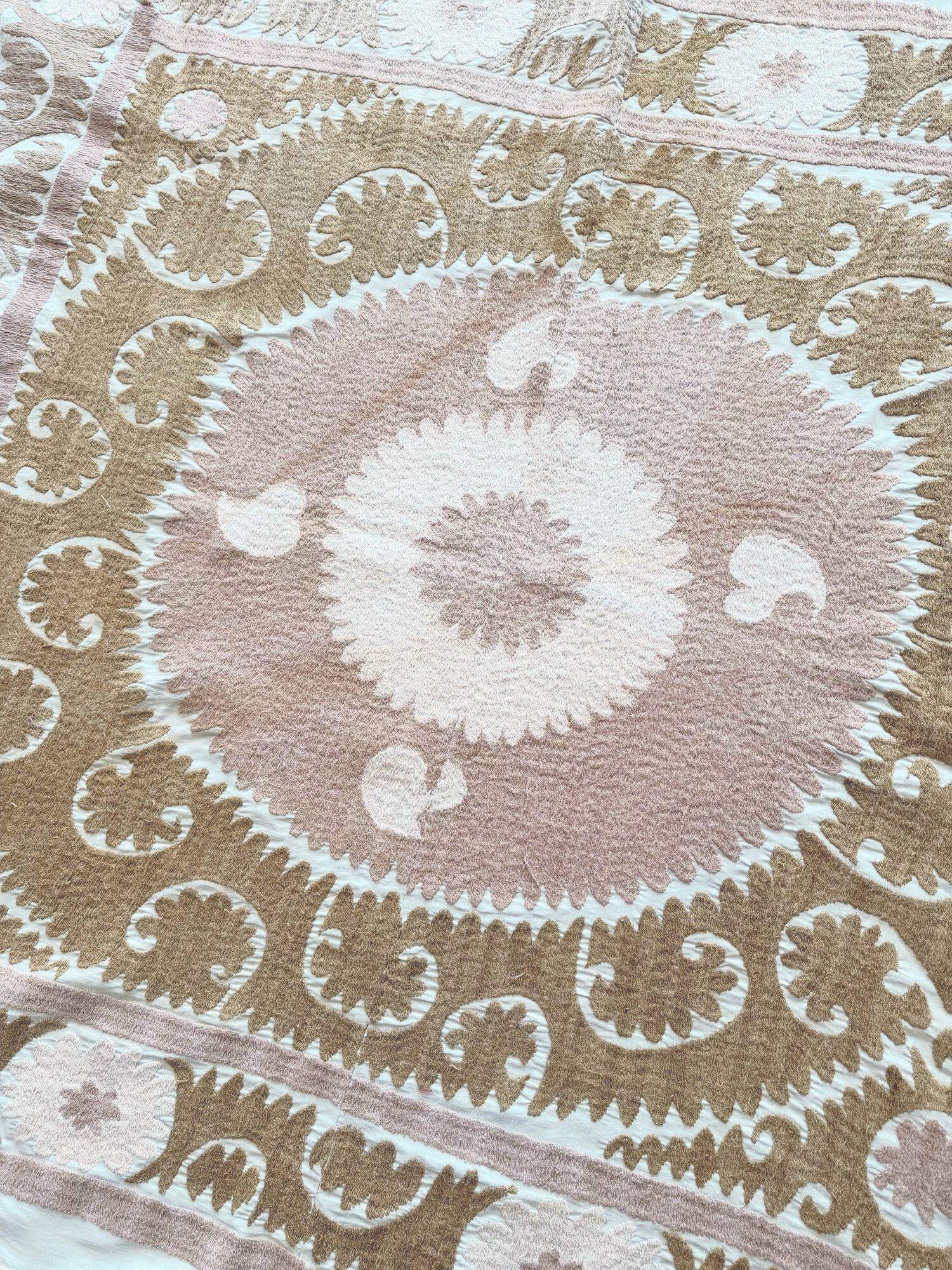 Vintage hand-embroidered tablecloth 140x158 cm