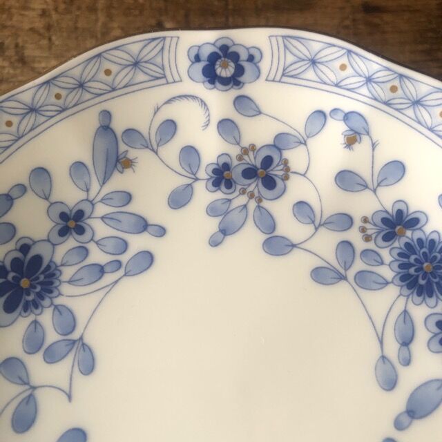 Narumi Bone China Milano cake plates Selency