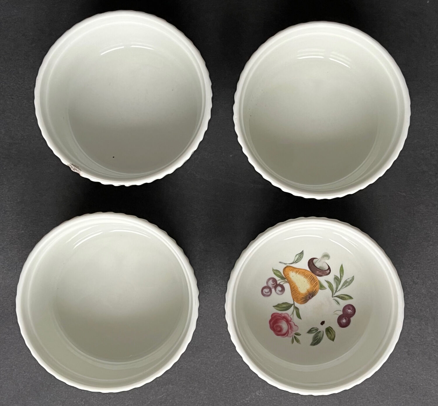 Set of 4 ramekins in Paris porcelain