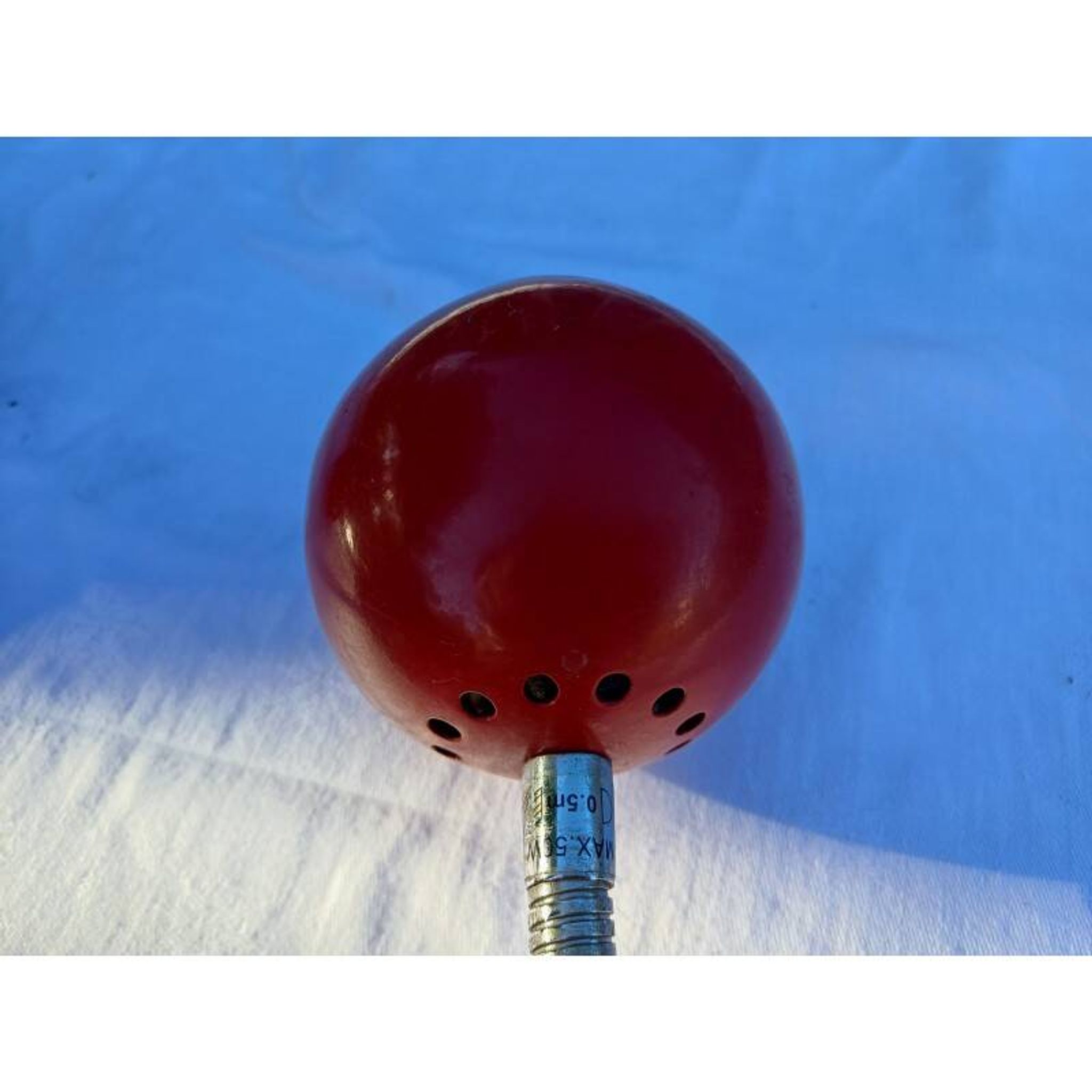 Suspension vintage métal rouge