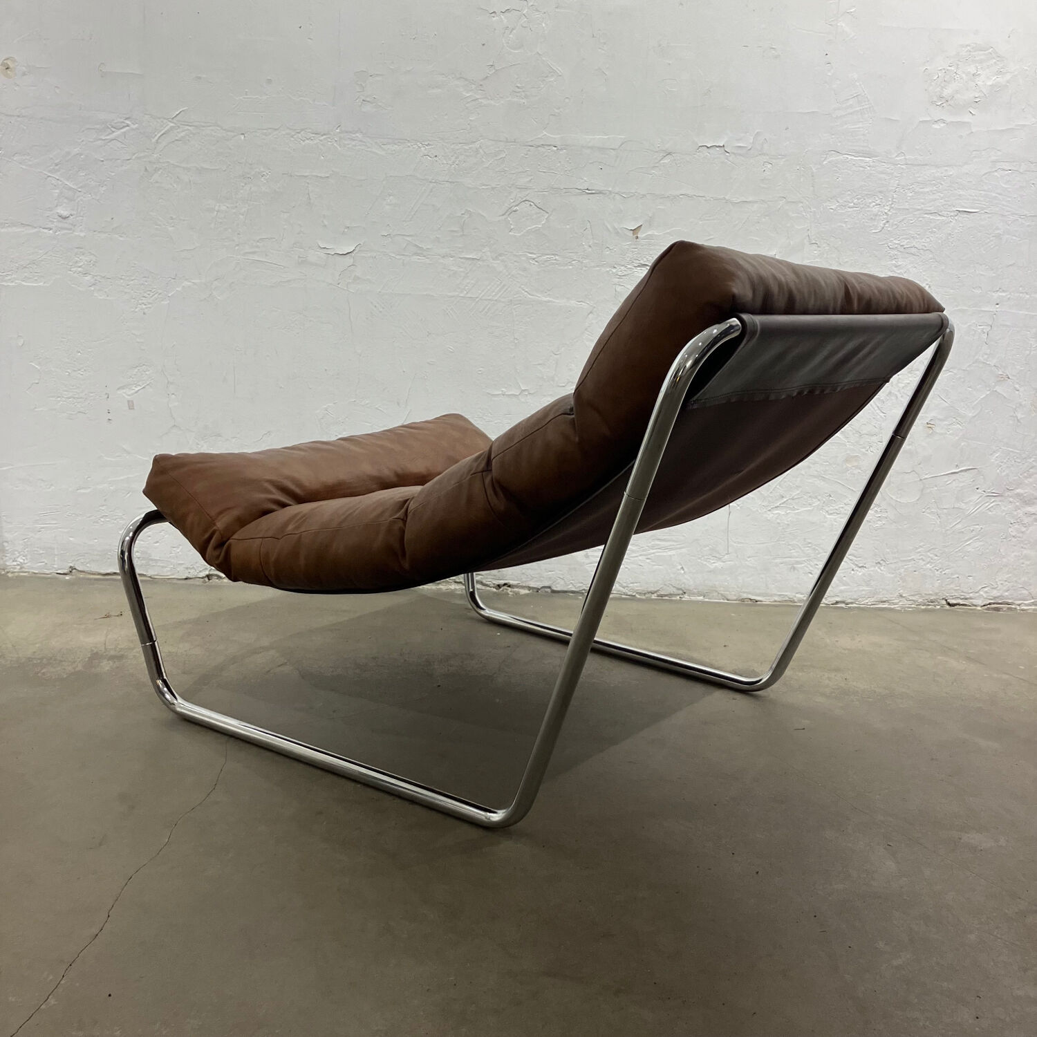 Tubular armchair