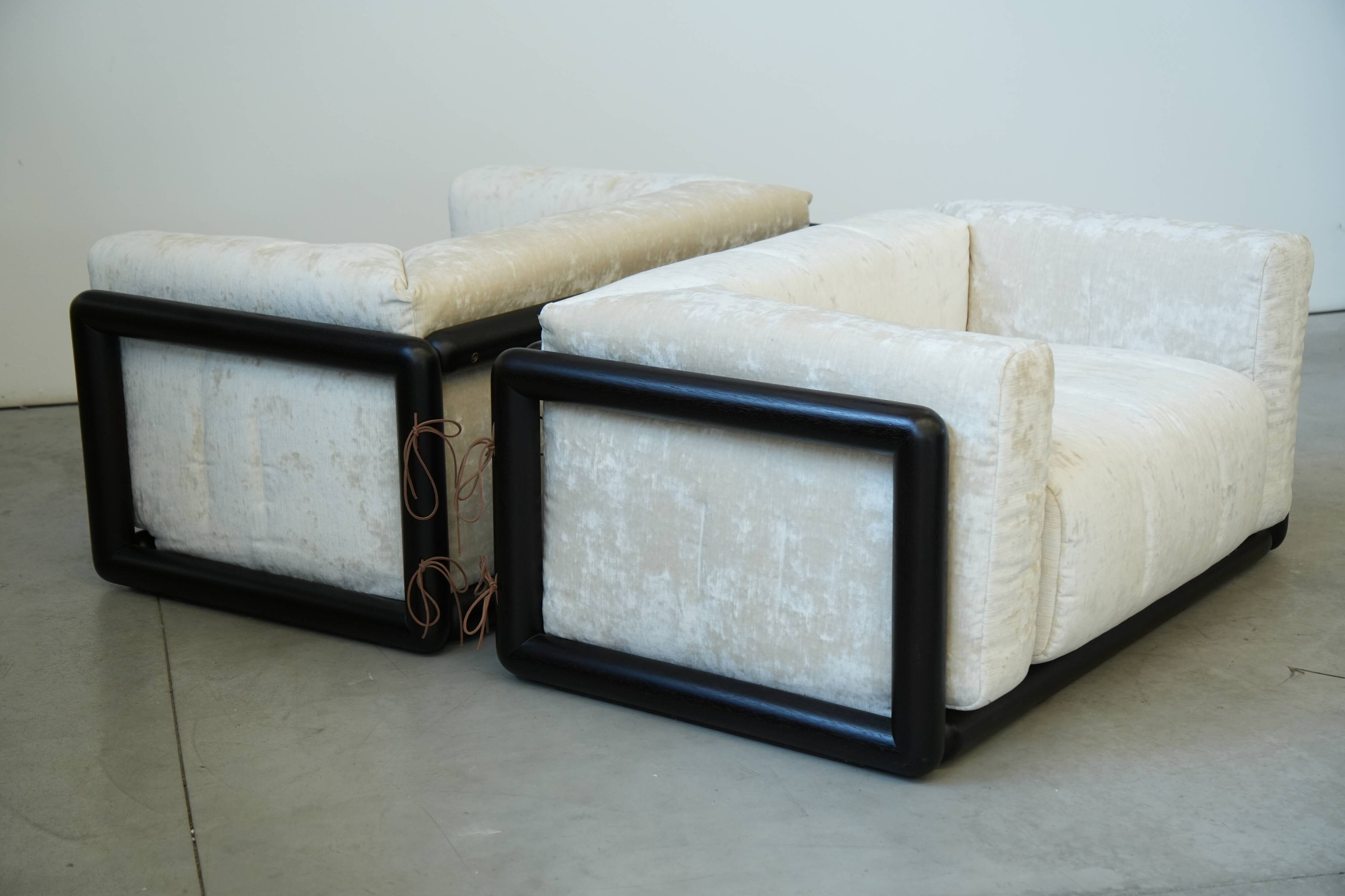 1973 “Cornaro” Sofa & Armchair Set by Carlo Scarpa for Simon