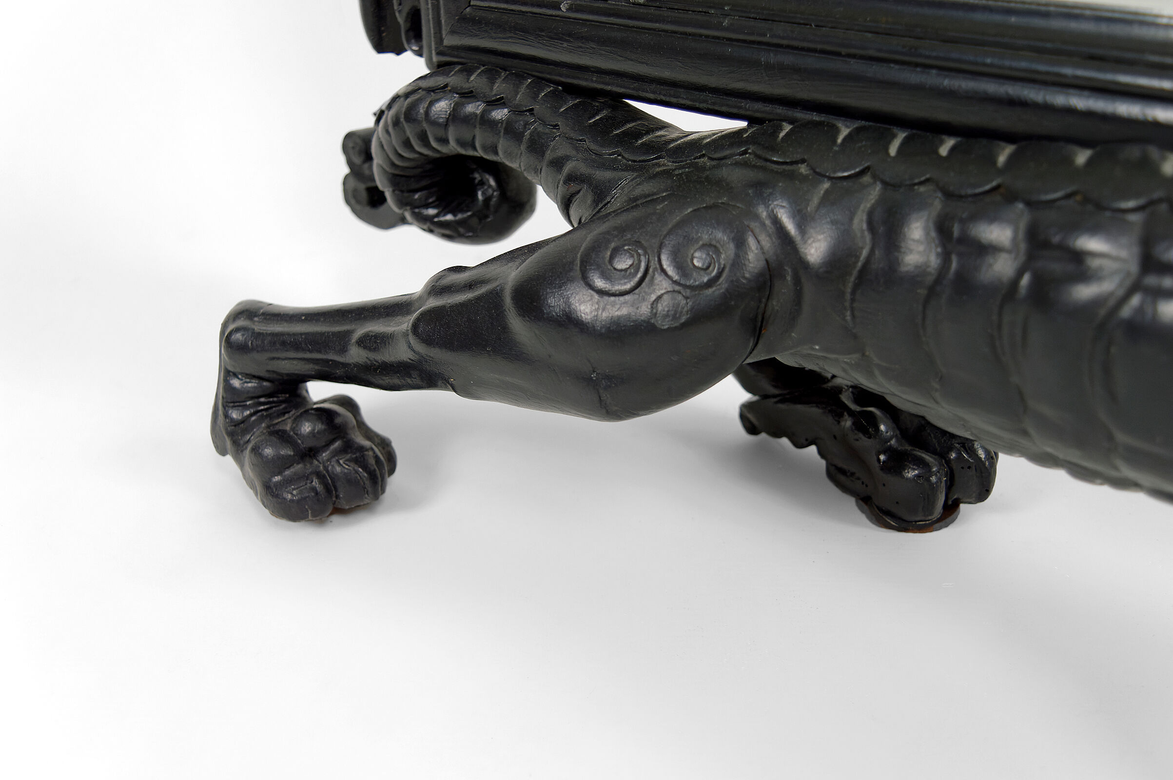 Viardot Japanese dragon mirror, circa 1880