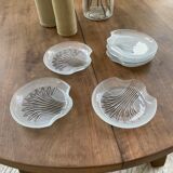 Six ramequins en verre strié
